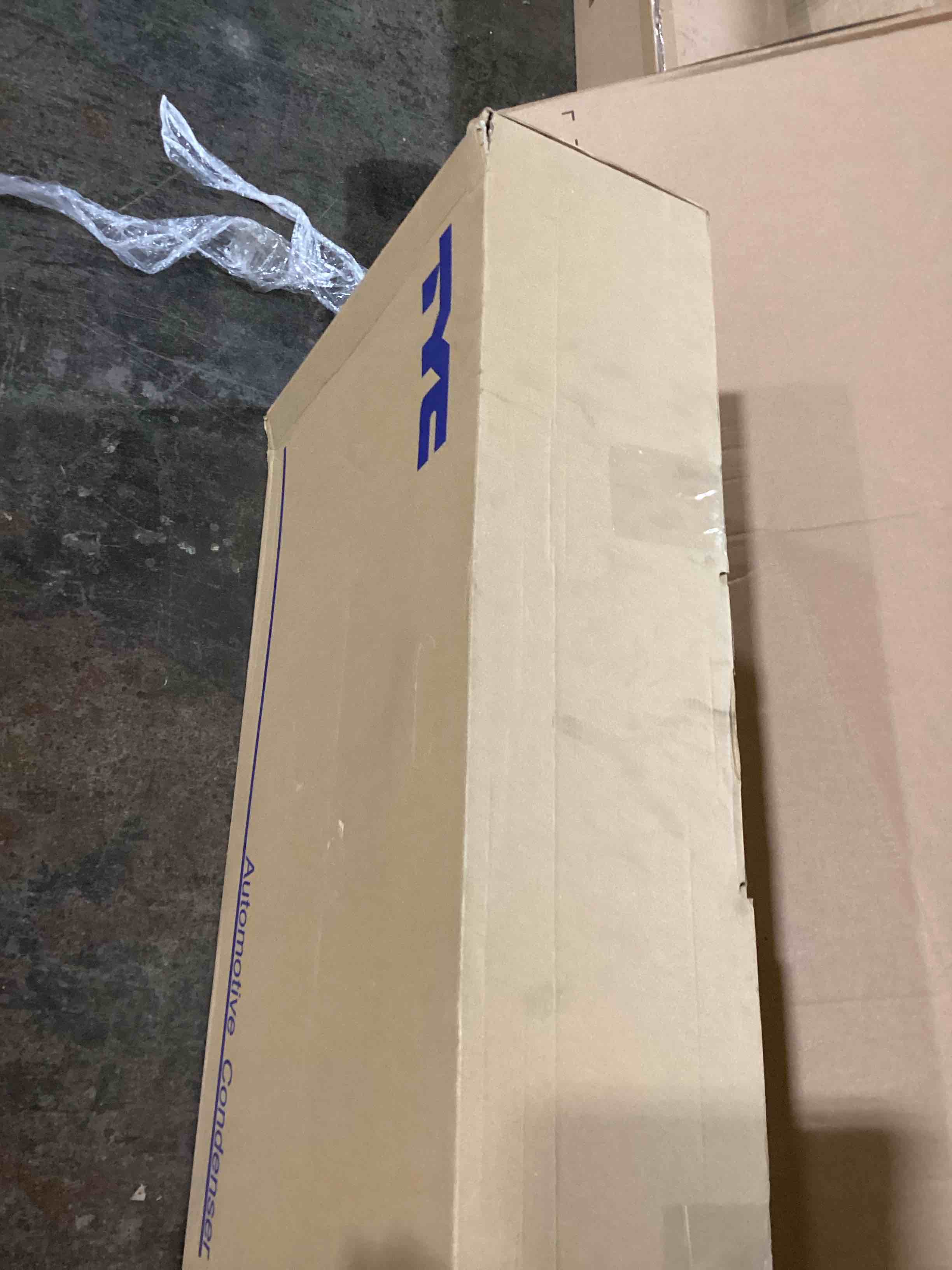 https://s3.amazonaws.com/lotting-images-prod/bidfta/ORG6062065_1713971333226.jpeg
