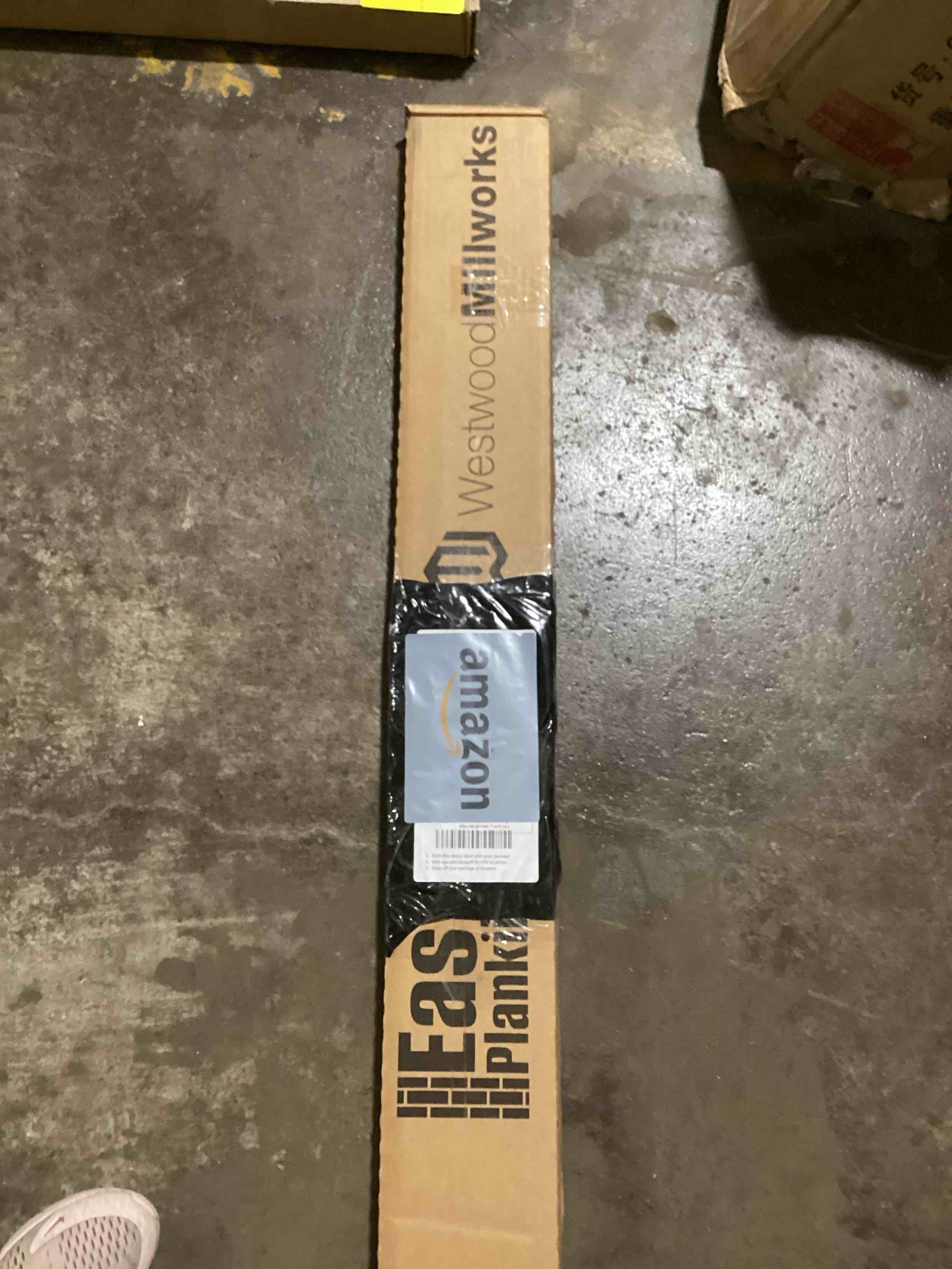 https://s3.amazonaws.com/lotting-images-prod/bidfta/ORG6062101_1713973328585.jpeg