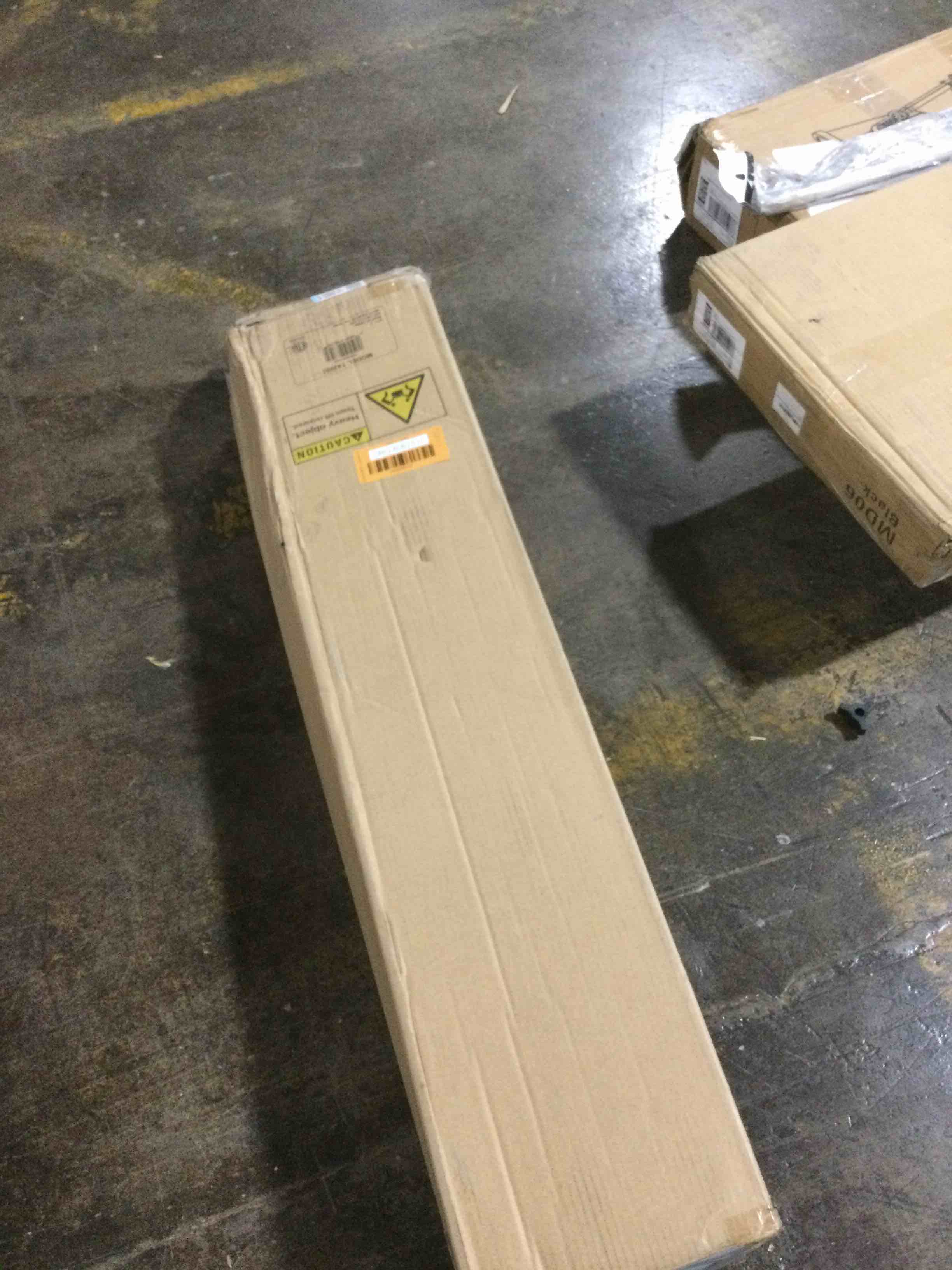 https://s3.amazonaws.com/lotting-images-prod/bidfta/ORG6062537_1714071374789.jpeg