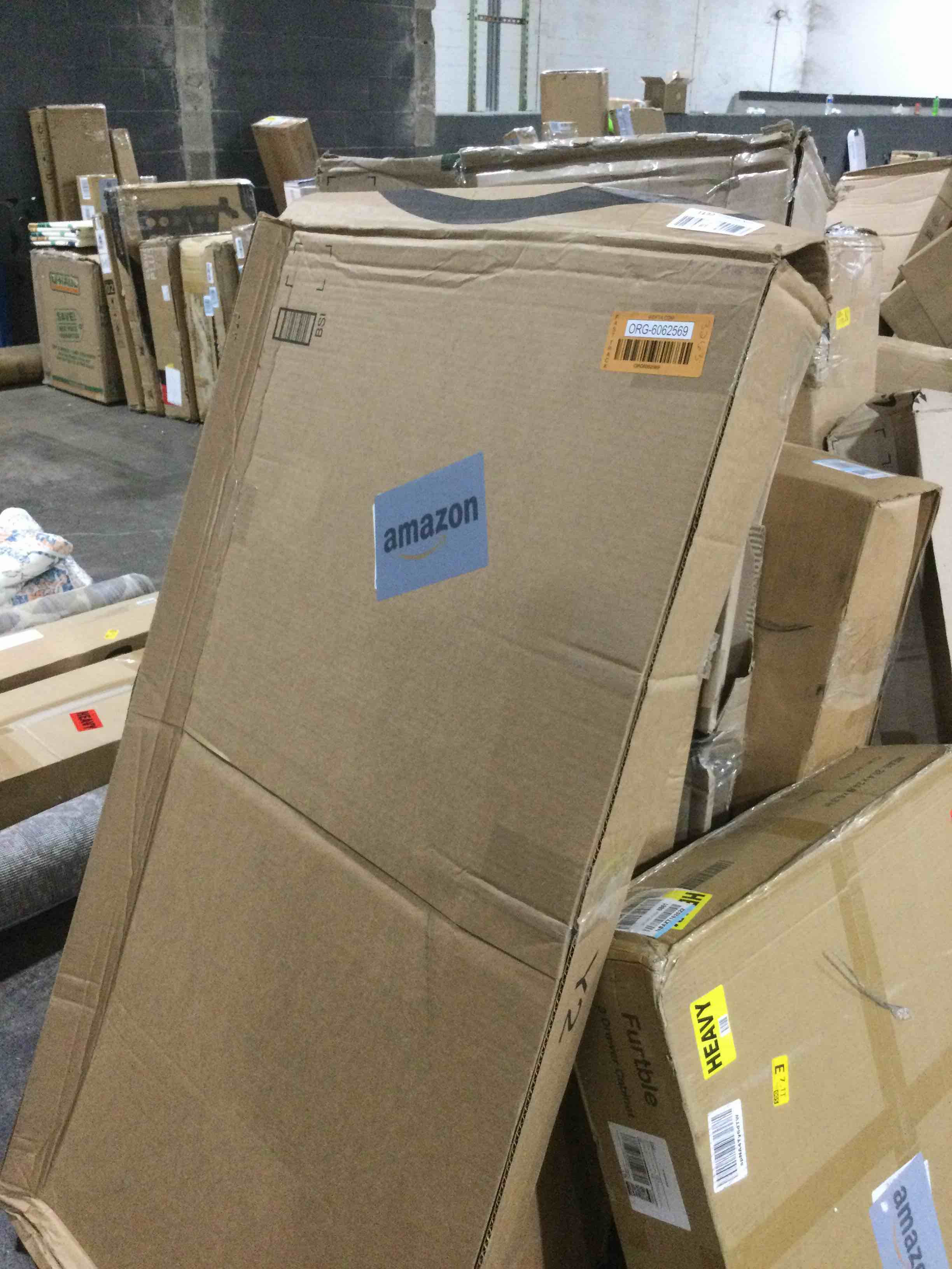https://s3.amazonaws.com/lotting-images-prod/bidfta/ORG6062569_1714072320524.jpeg