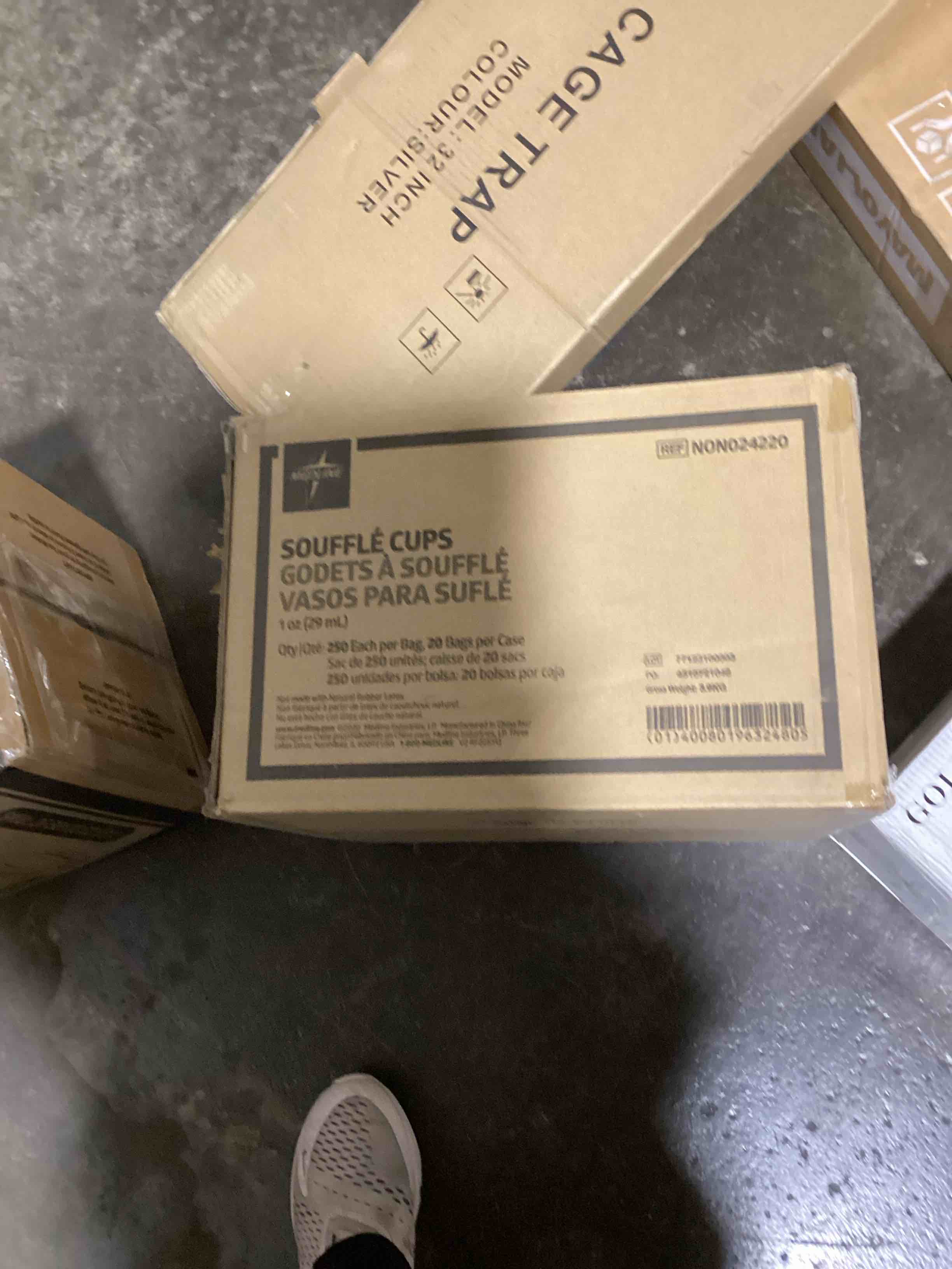 https://s3.amazonaws.com/lotting-images-prod/bidfta/ORG6063400_1714581359797.jpeg