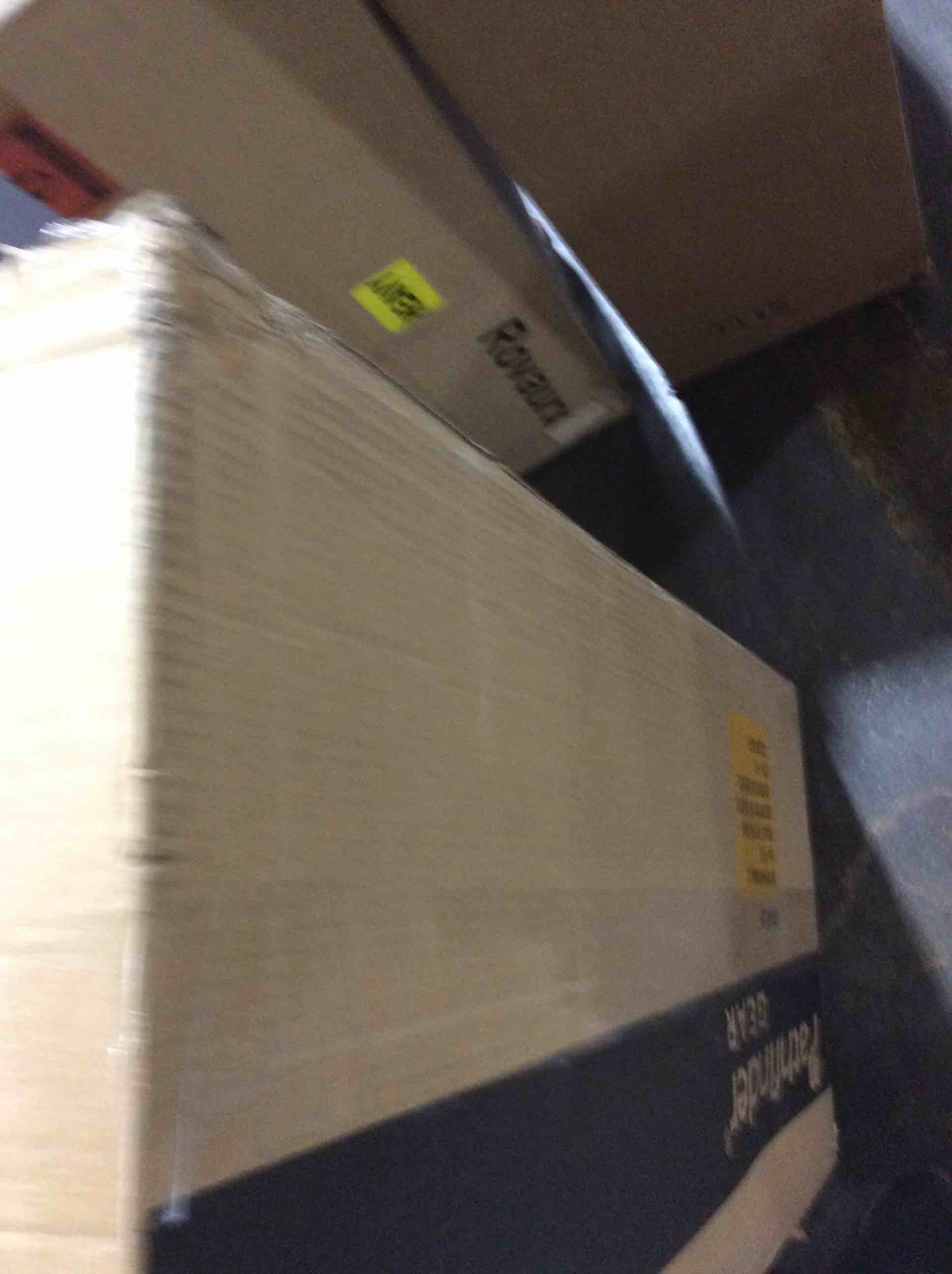 https://s3.amazonaws.com/lotting-images-prod/bidfta/ORG6065665_1713203010709.jpeg
