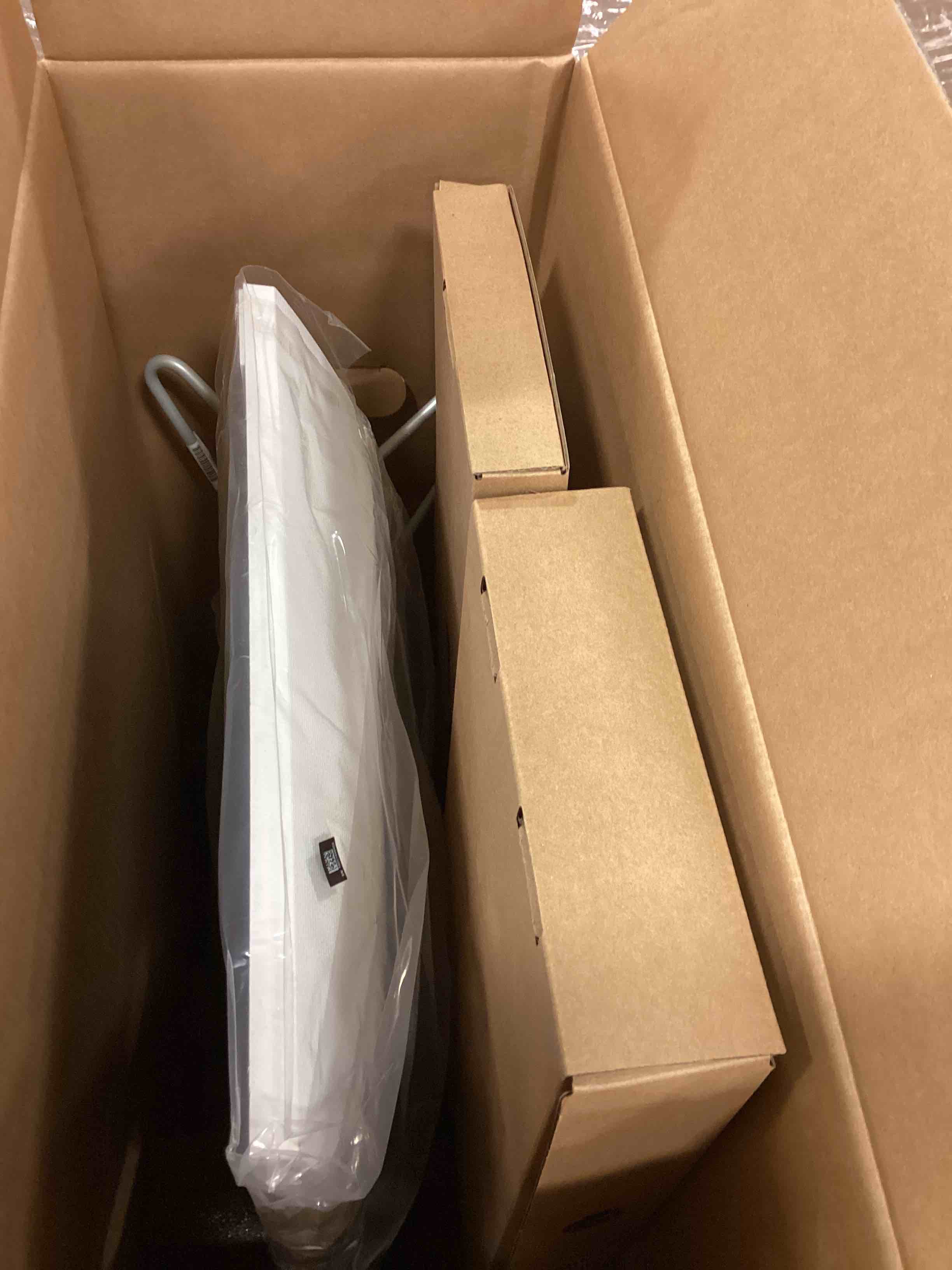 https://s3.amazonaws.com/lotting-images-prod/bidfta/ORG6079537_1711108503062.jpeg