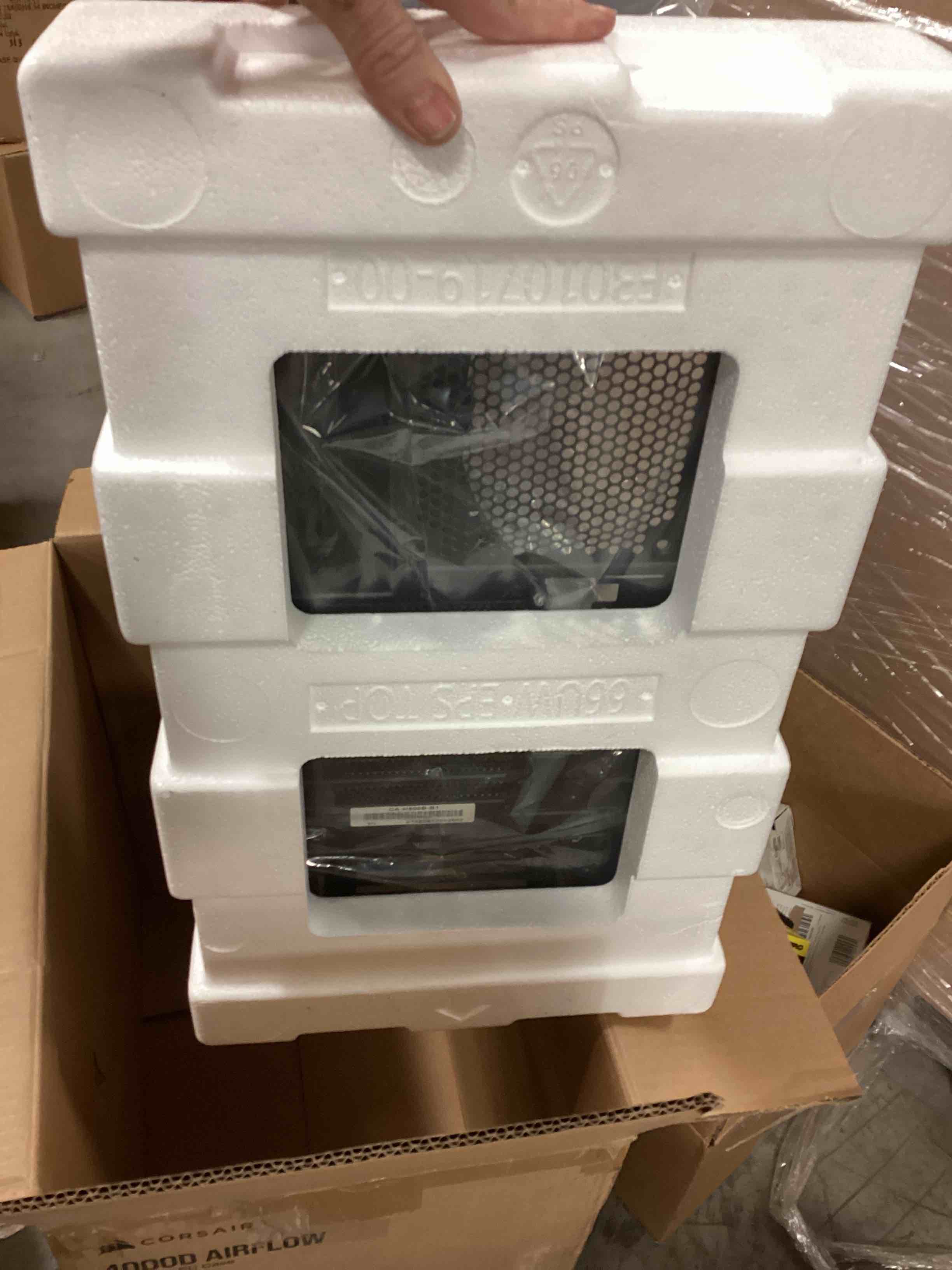 https://s3.amazonaws.com/lotting-images-prod/bidfta/ORG6079587_1711119812169.jpeg