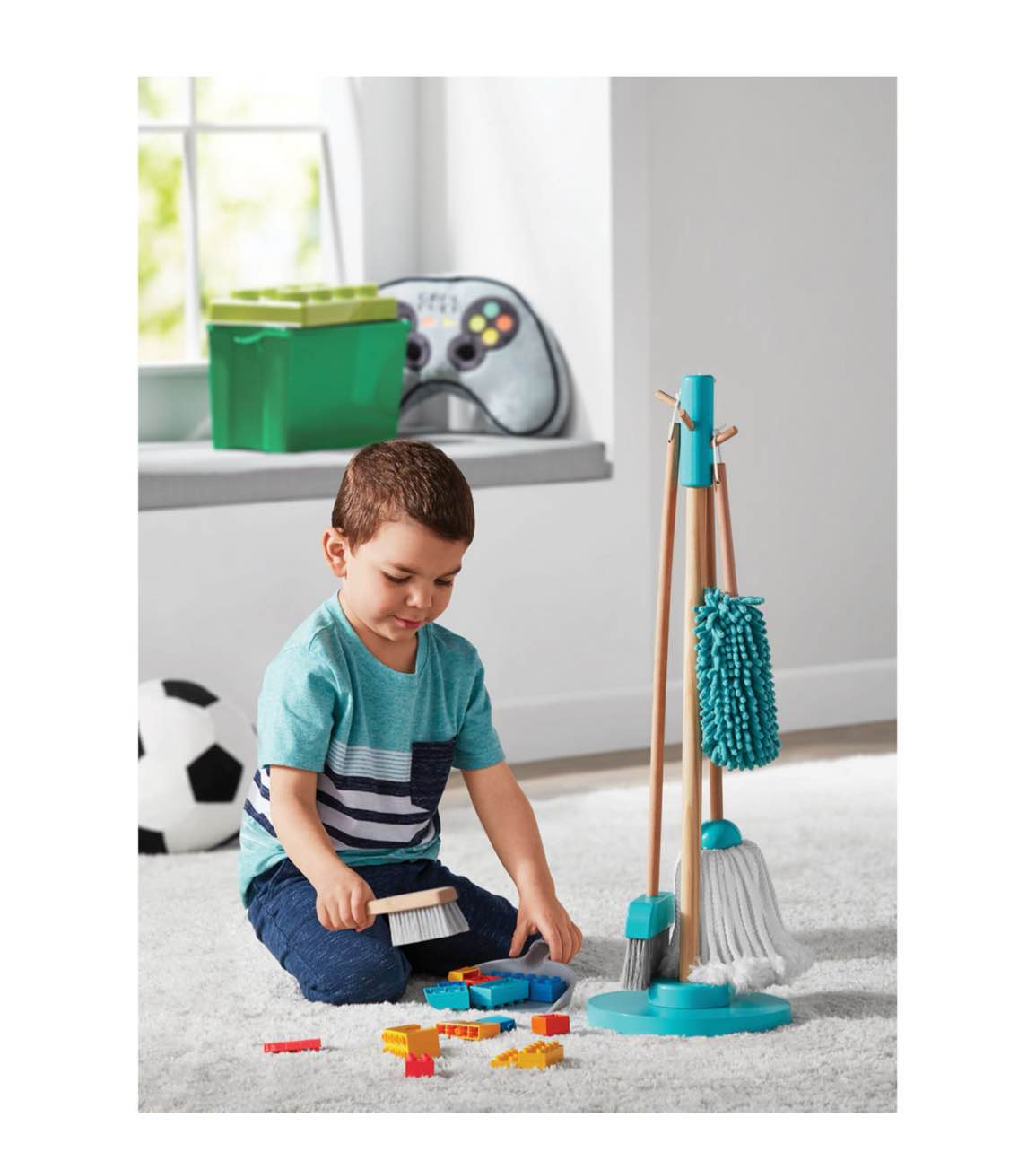 Member's Mark Wooden Cleaning Playset