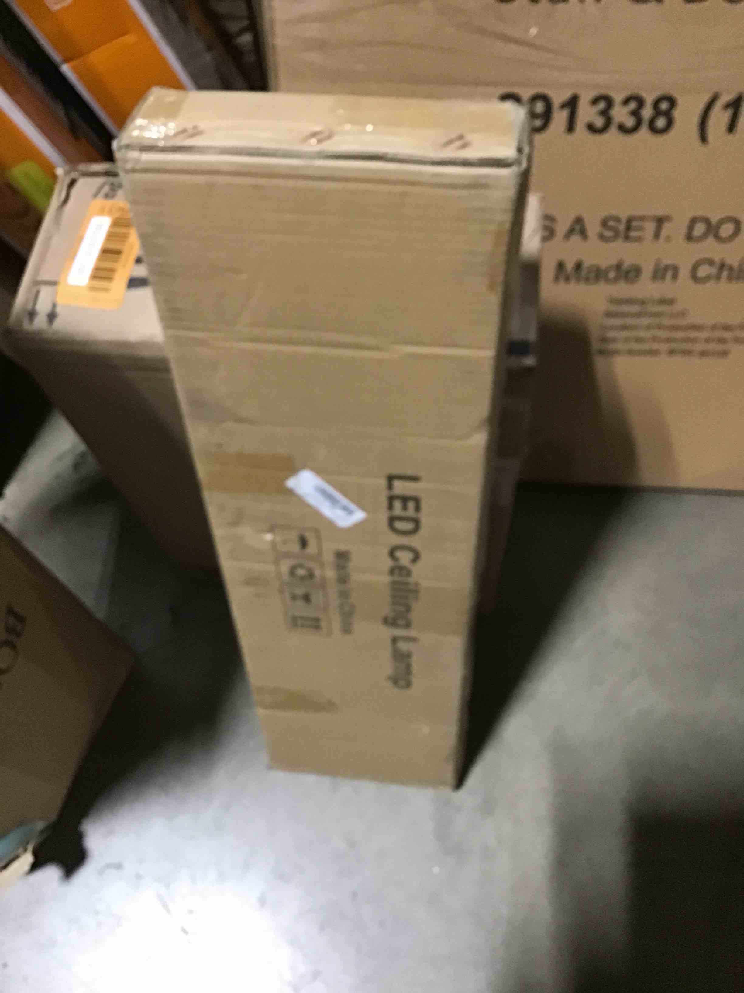 https://s3.amazonaws.com/lotting-images-prod/bidfta/ORG6092598_1708372850013.jpeg