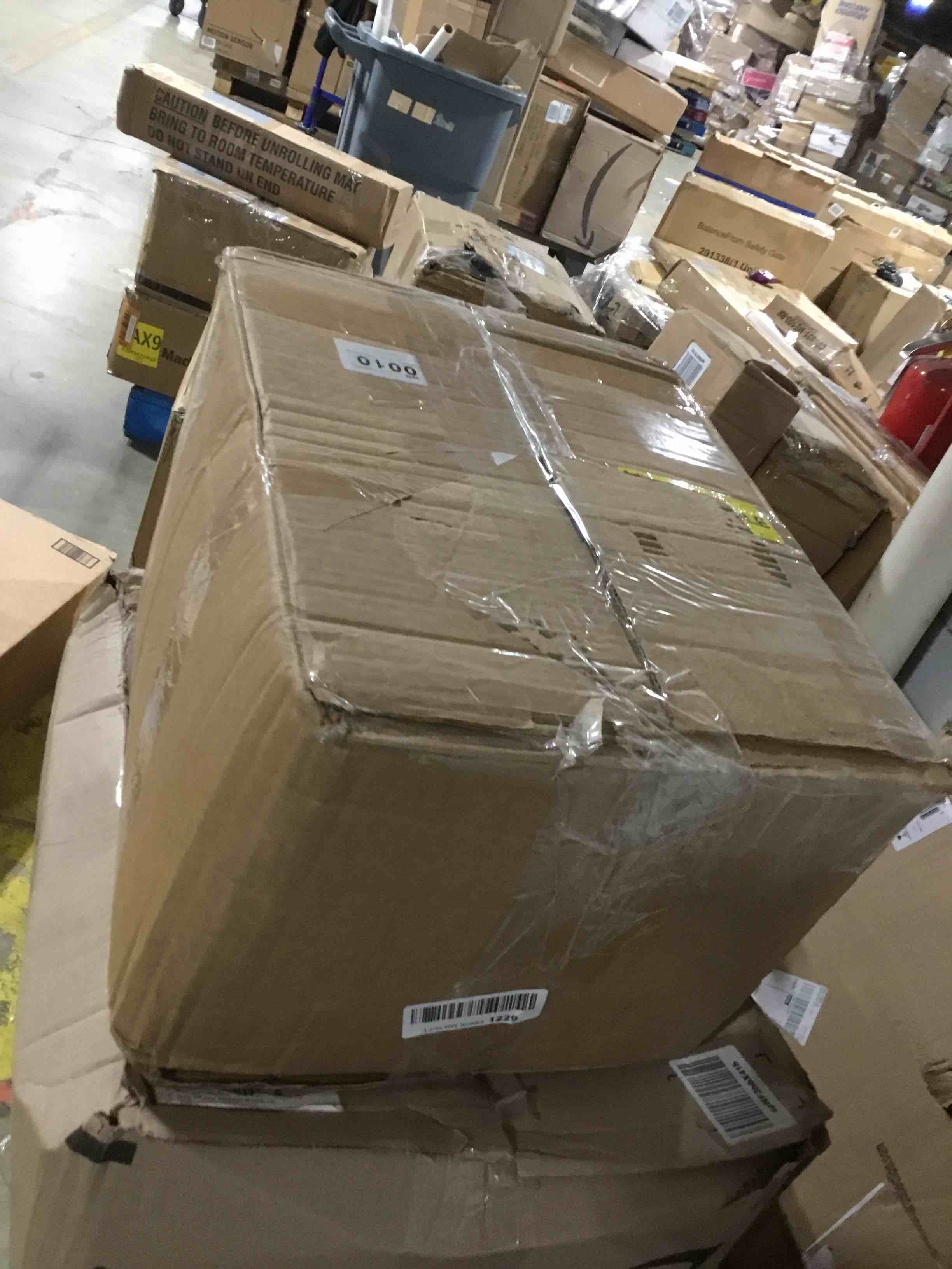 https://s3.amazonaws.com/lotting-images-prod/bidfta/ORG6093326_1710011474010.jpeg