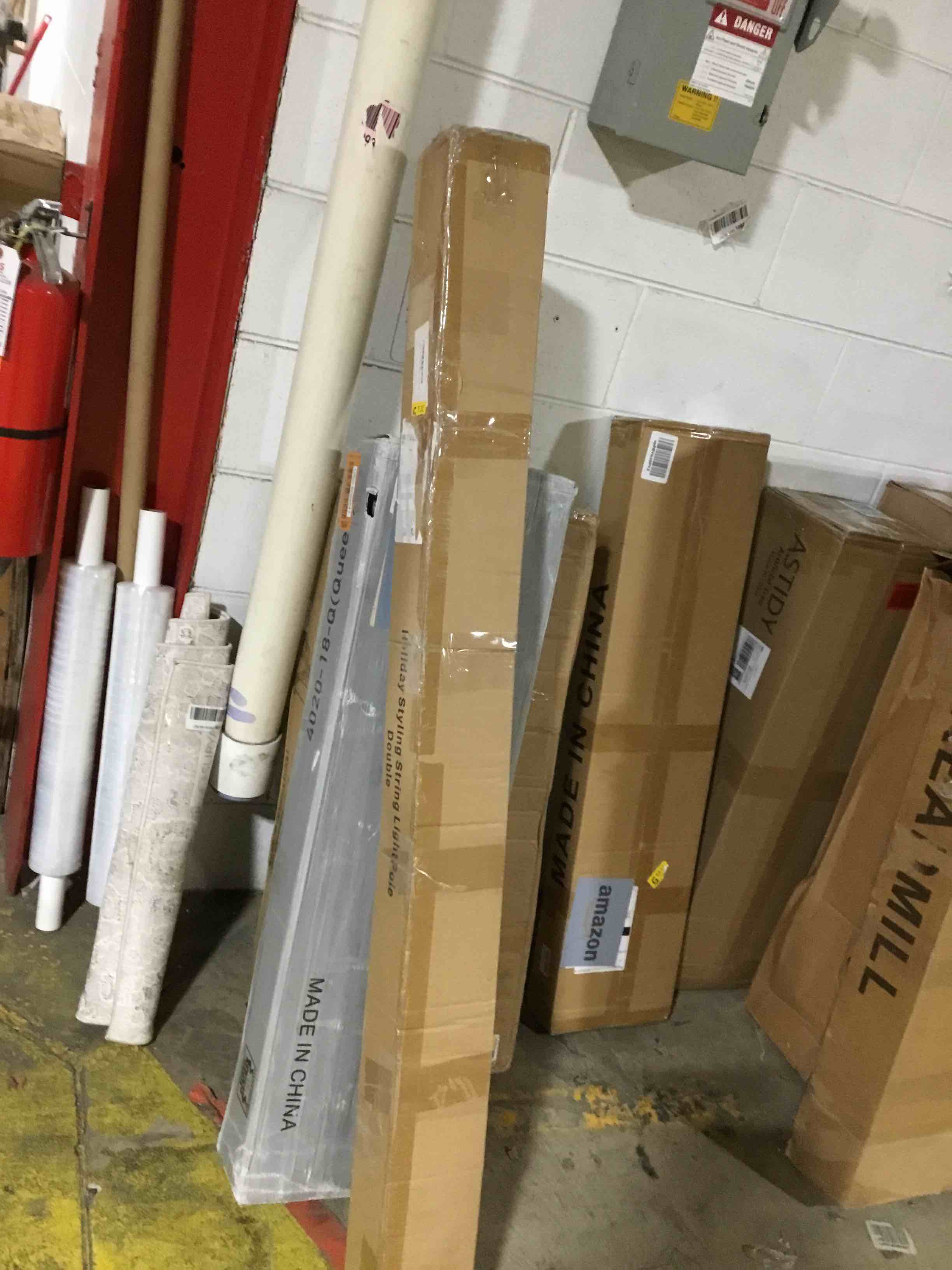 https://s3.amazonaws.com/lotting-images-prod/bidfta/ORG6098546_1710248603110.jpeg