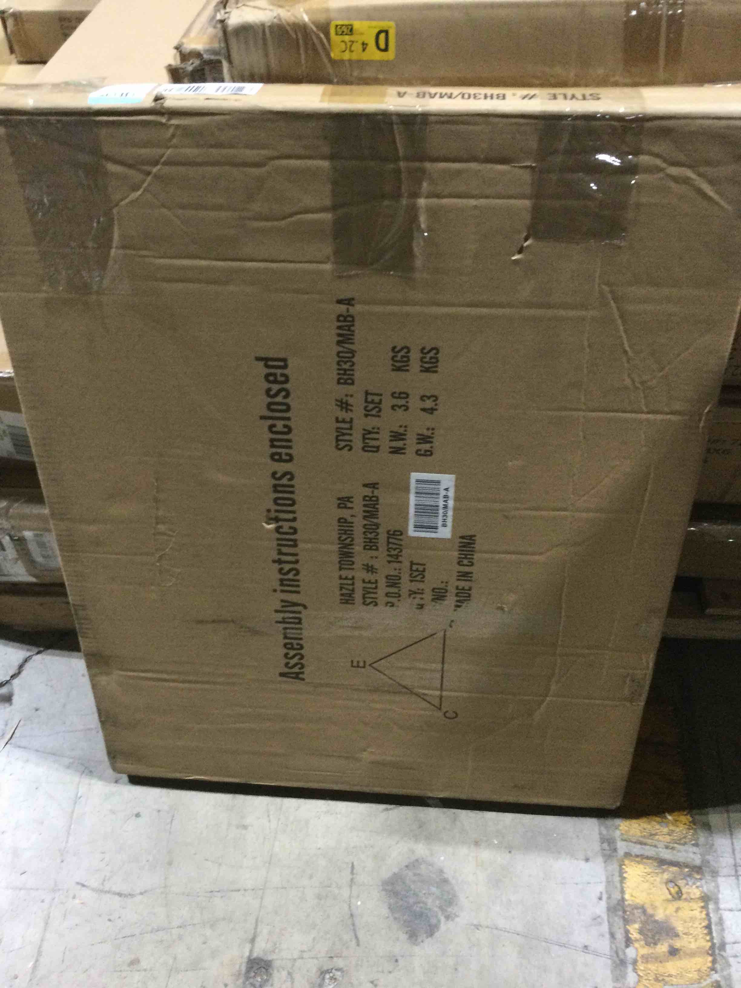 https://s3.amazonaws.com/lotting-images-prod/bidfta/ORG6099651_1707594935661.jpeg