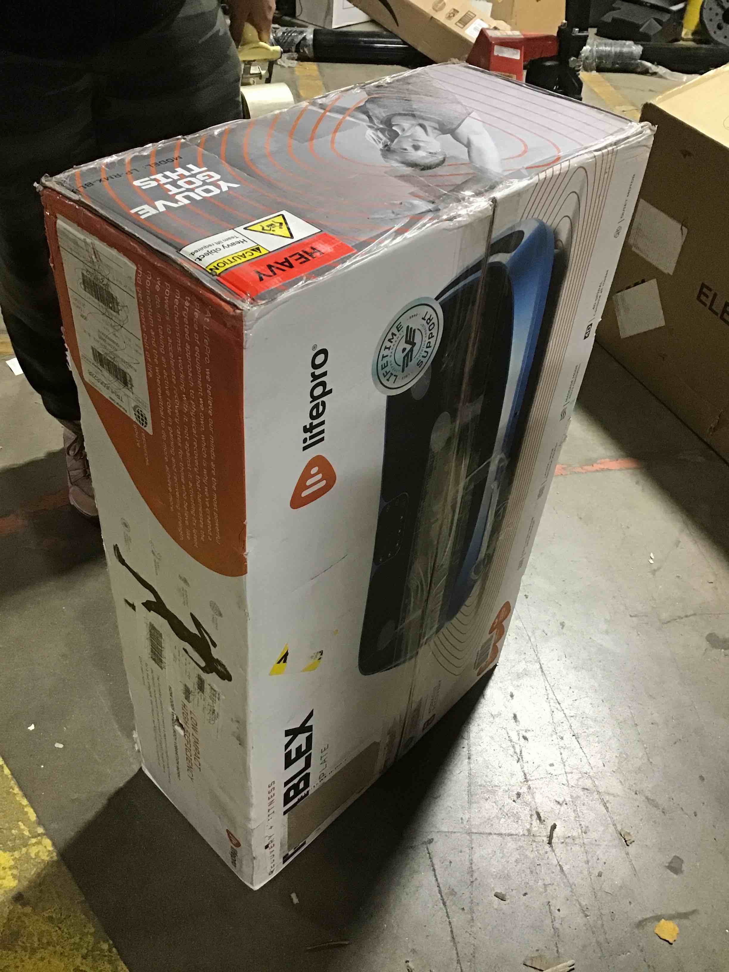 https://s3.amazonaws.com/lotting-images-prod/bidfta/ORG6101147_1708179147546.jpeg