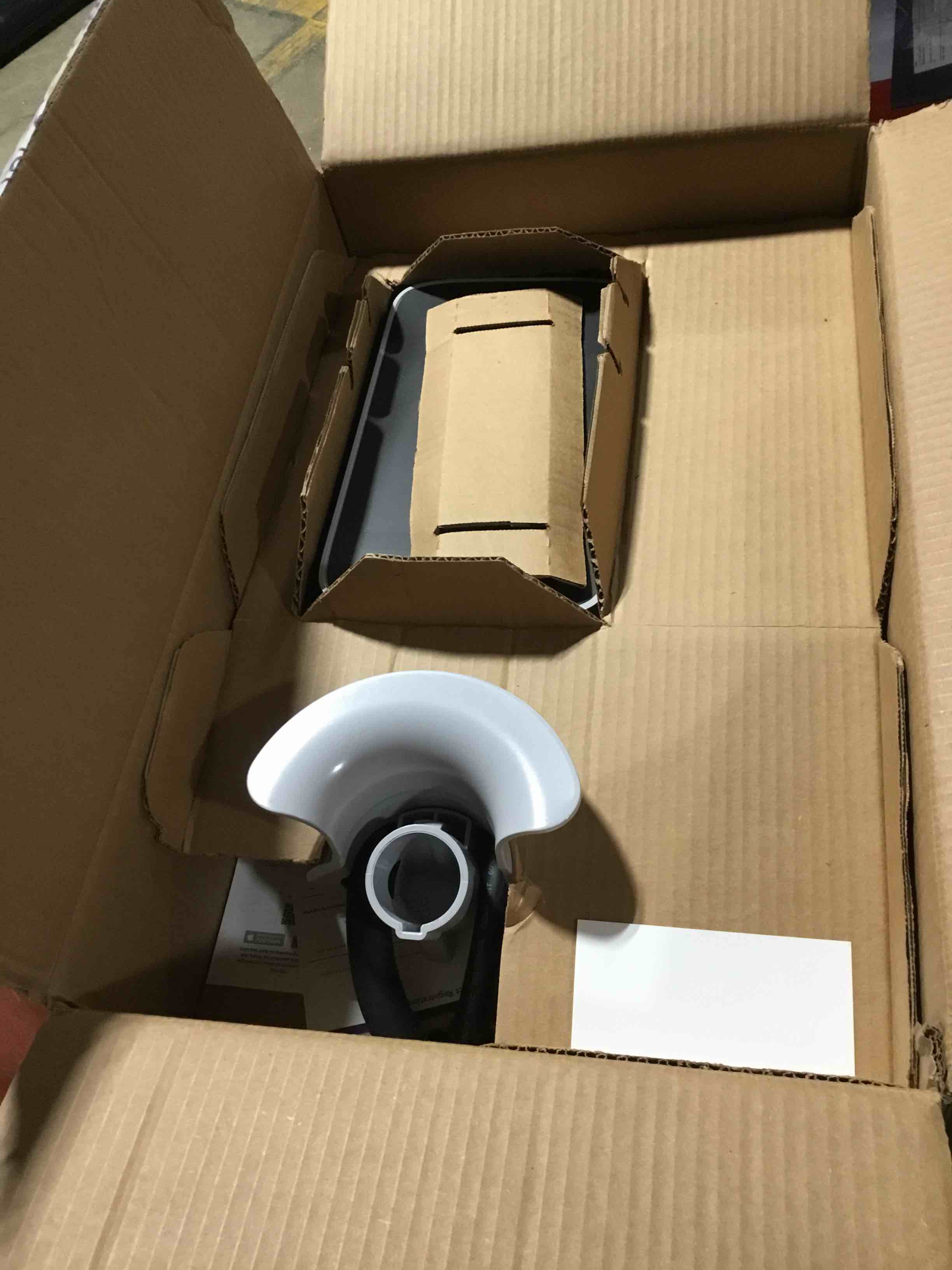 https://s3.amazonaws.com/lotting-images-prod/bidfta/ORG6101157_1708180849222.jpeg