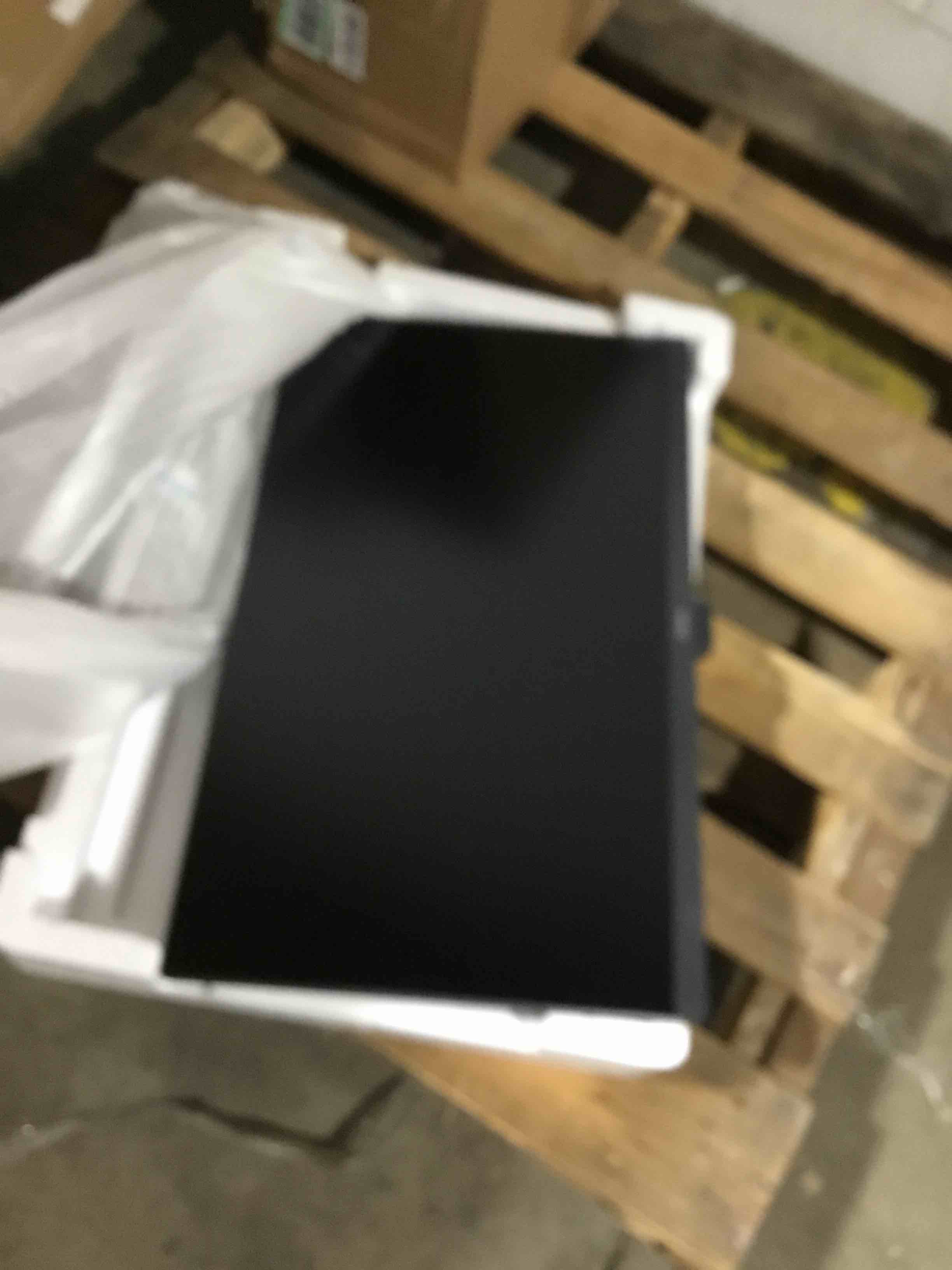 https://s3.amazonaws.com/lotting-images-prod/bidfta/ORG6101162_1708182610543.jpeg