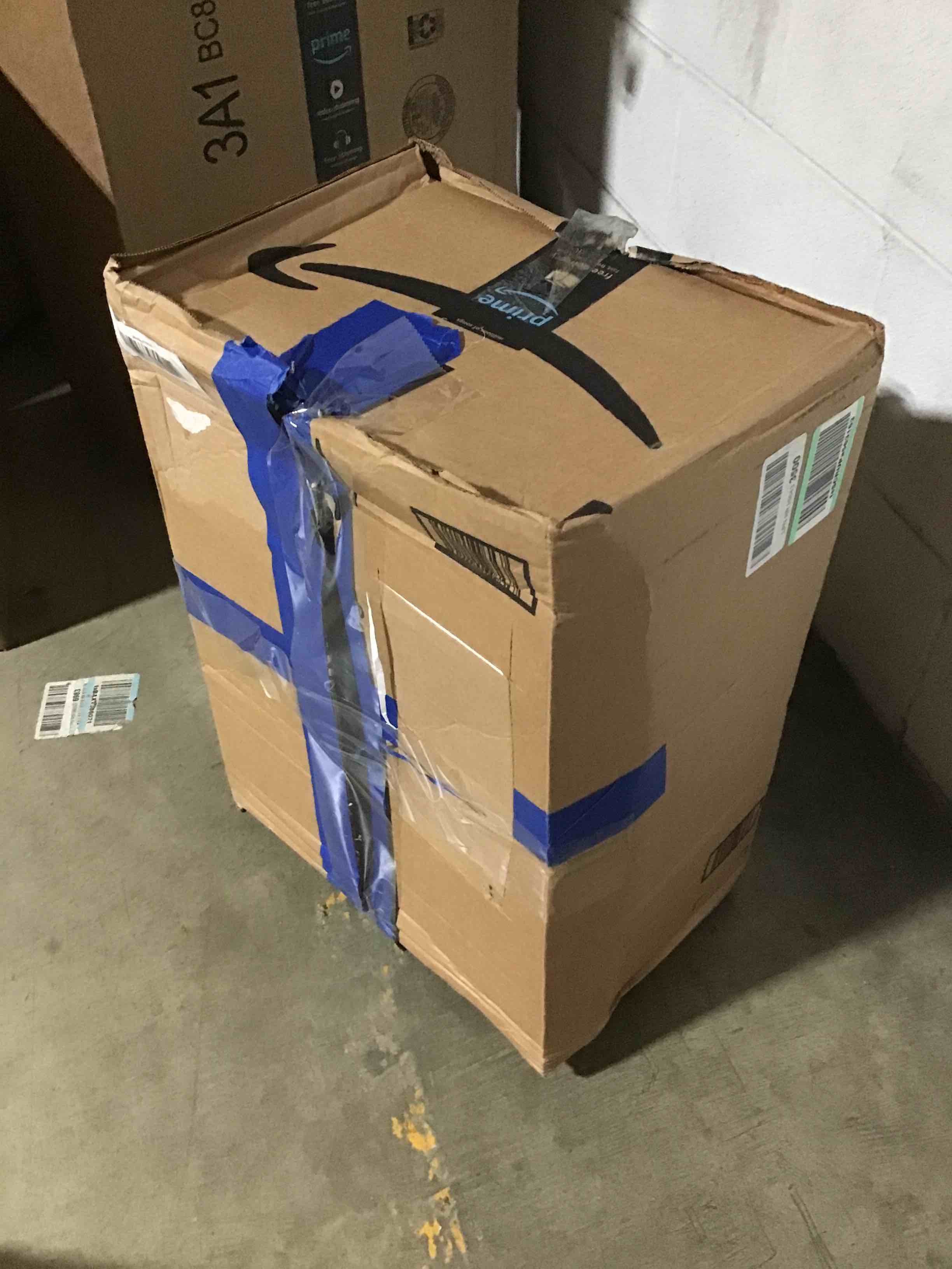 https://s3.amazonaws.com/lotting-images-prod/bidfta/ORG6101263_1708438653422.jpeg