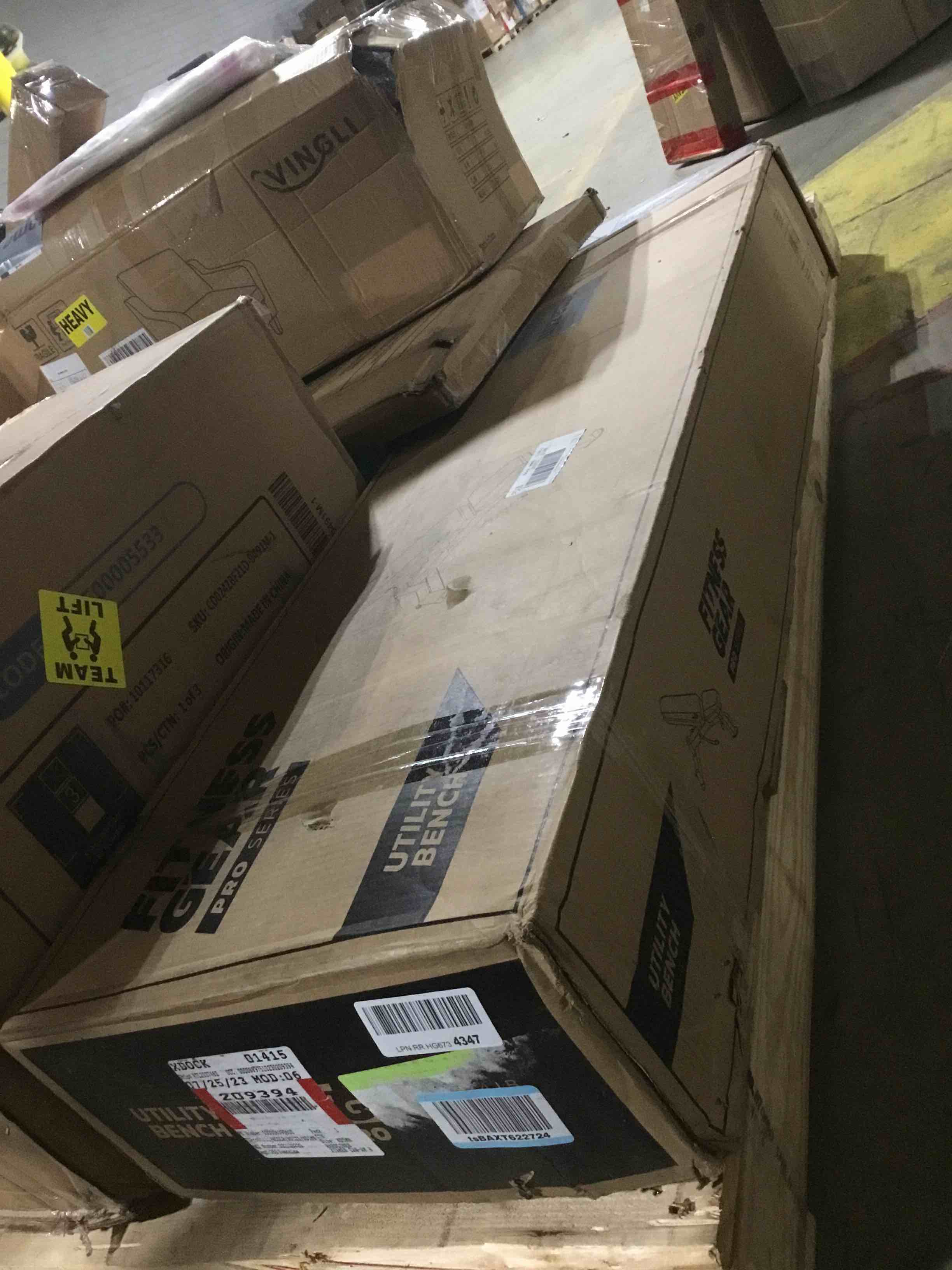 https://s3.amazonaws.com/lotting-images-prod/bidfta/ORG6102177_1709307355978.jpeg