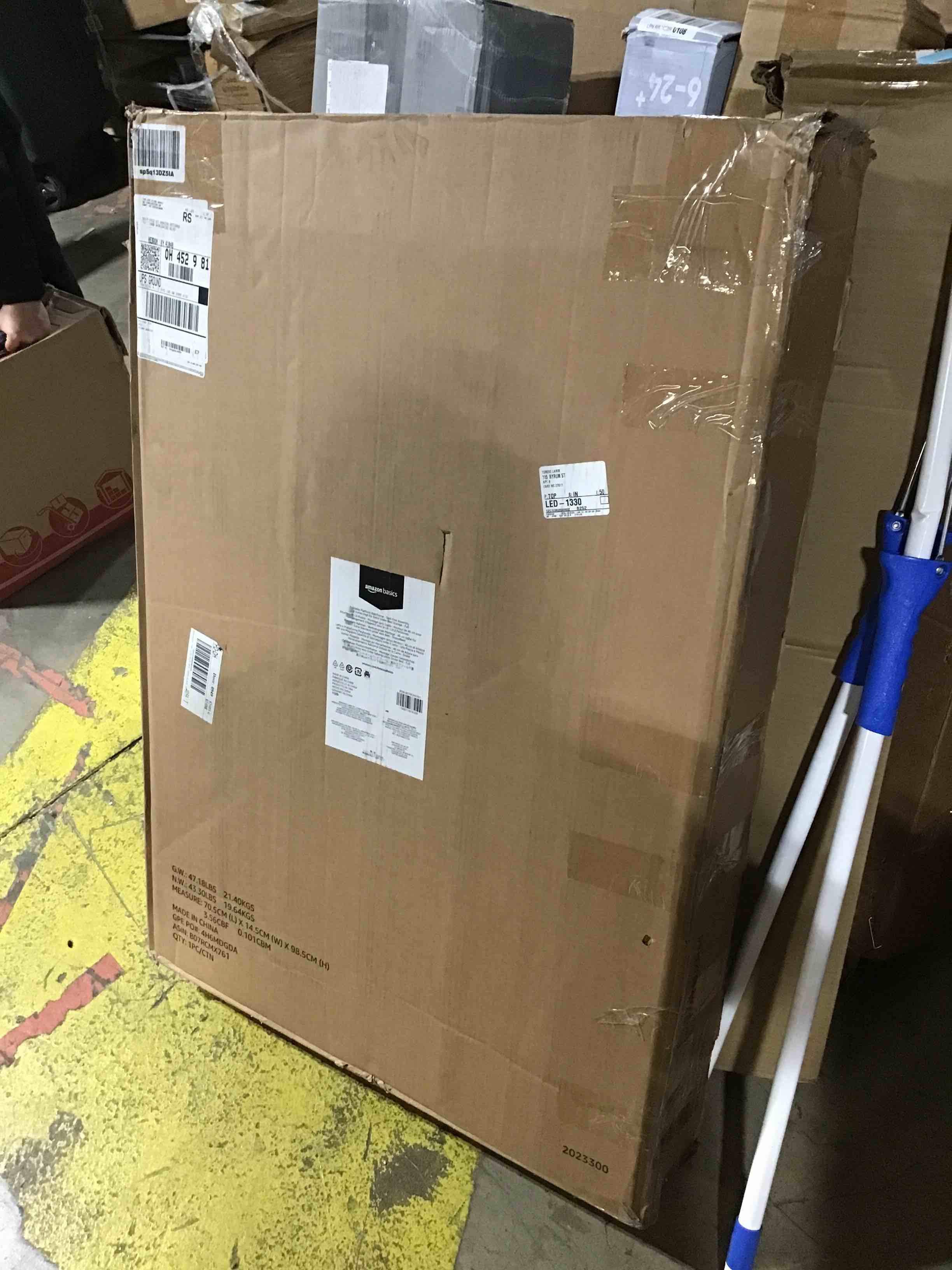 https://s3.amazonaws.com/lotting-images-prod/bidfta/ORG6102279_1709557493615.jpeg