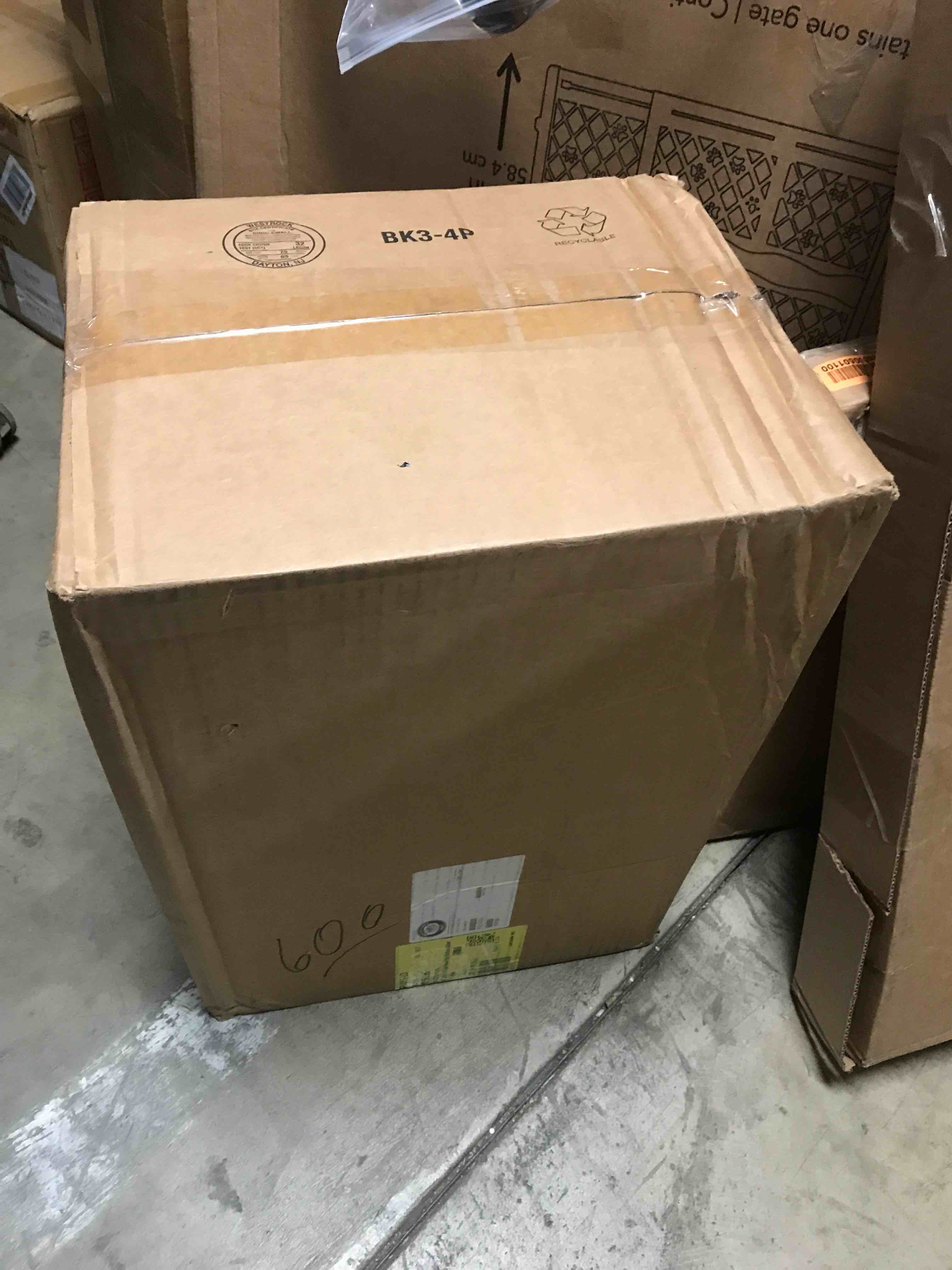 https://s3.amazonaws.com/lotting-images-prod/bidfta/ORG6102666_1710342962730.jpeg