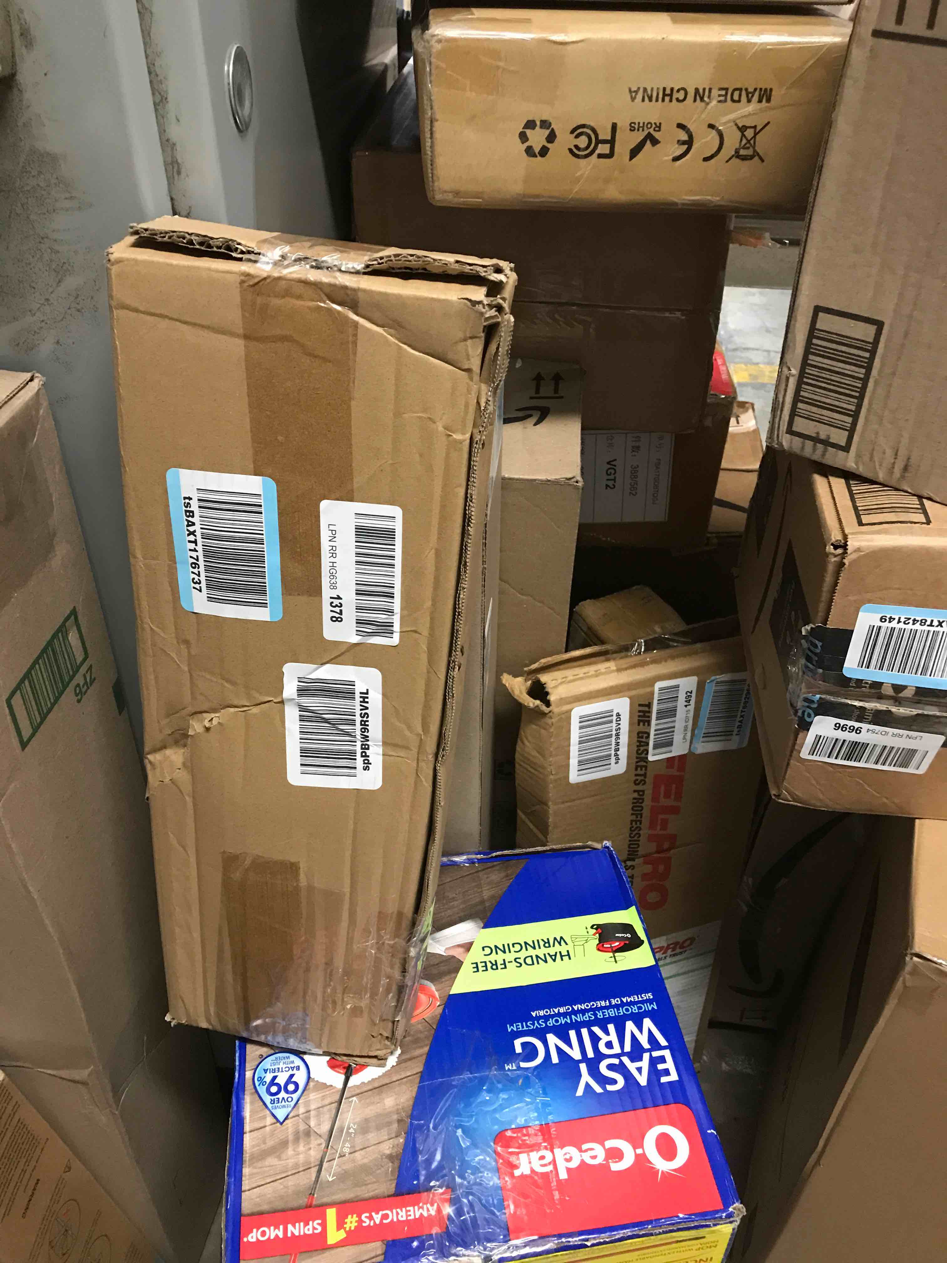 https://s3.amazonaws.com/lotting-images-prod/bidfta/ORG6102673_1710343247119.jpeg