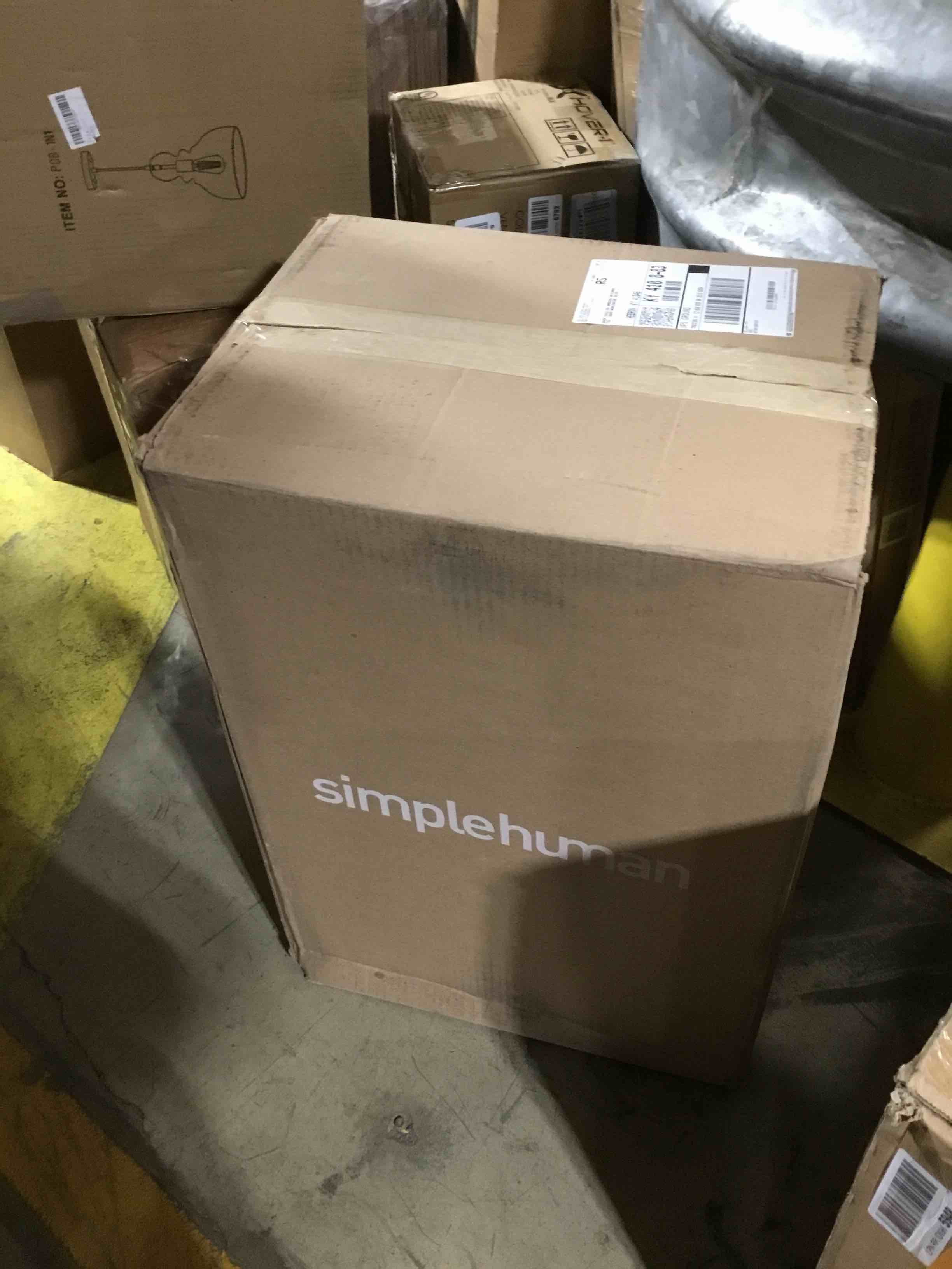 https://s3.amazonaws.com/lotting-images-prod/bidfta/ORG6102719_1710343205617.jpeg