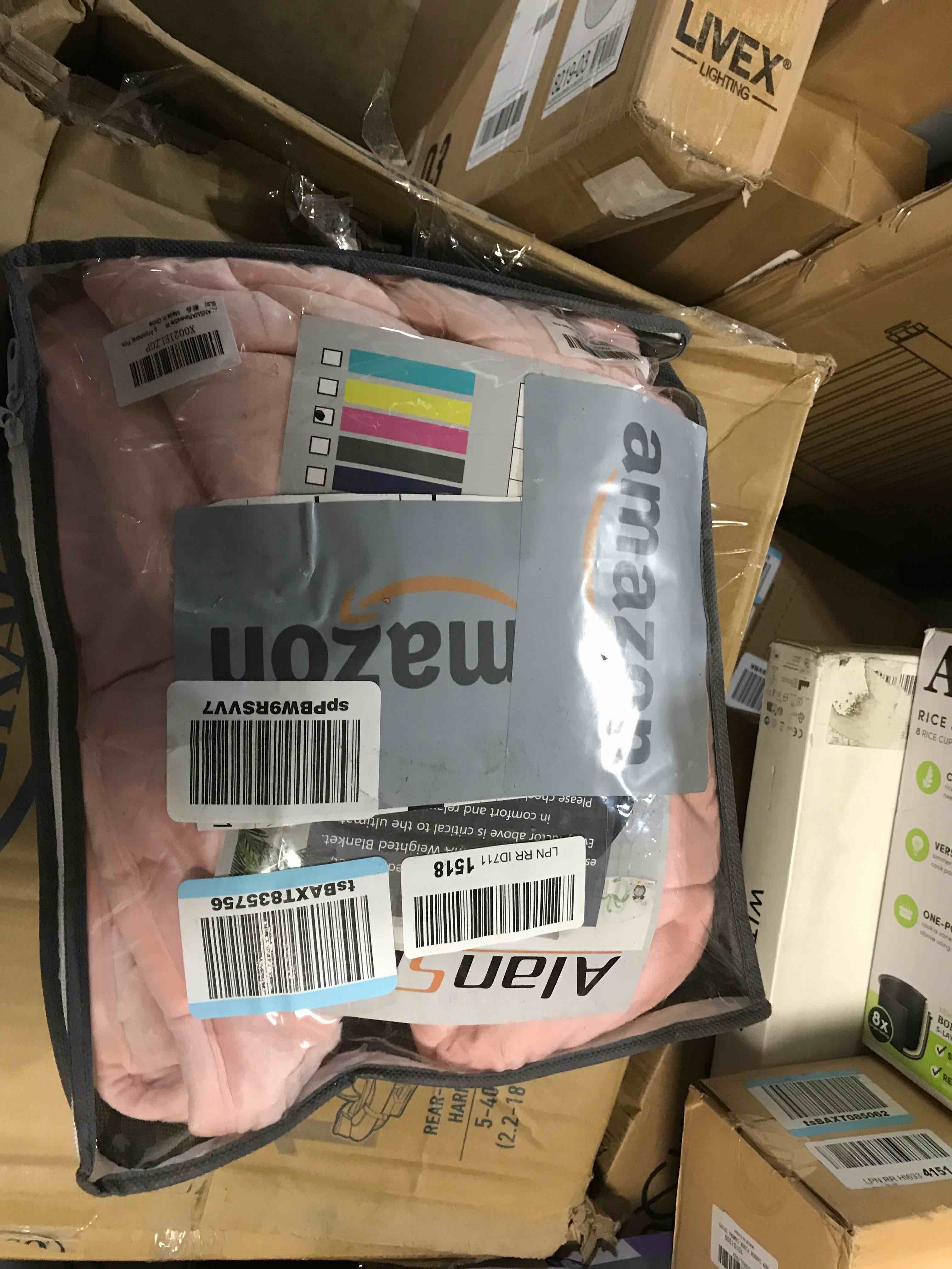 https://s3.amazonaws.com/lotting-images-prod/bidfta/ORG6102765_1710356446238.jpeg