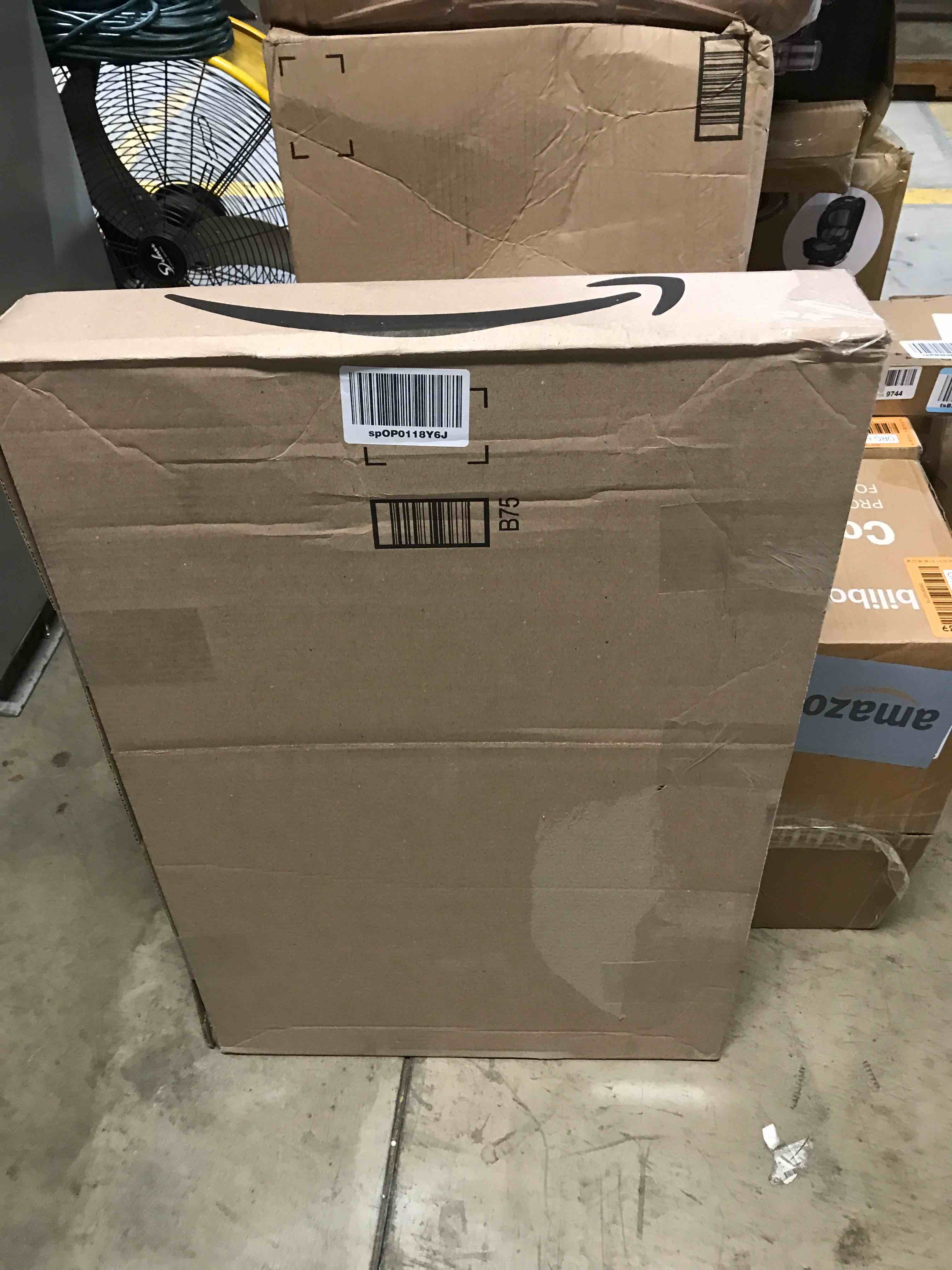 https://s3.amazonaws.com/lotting-images-prod/bidfta/ORG6102777_1710356934727.jpeg