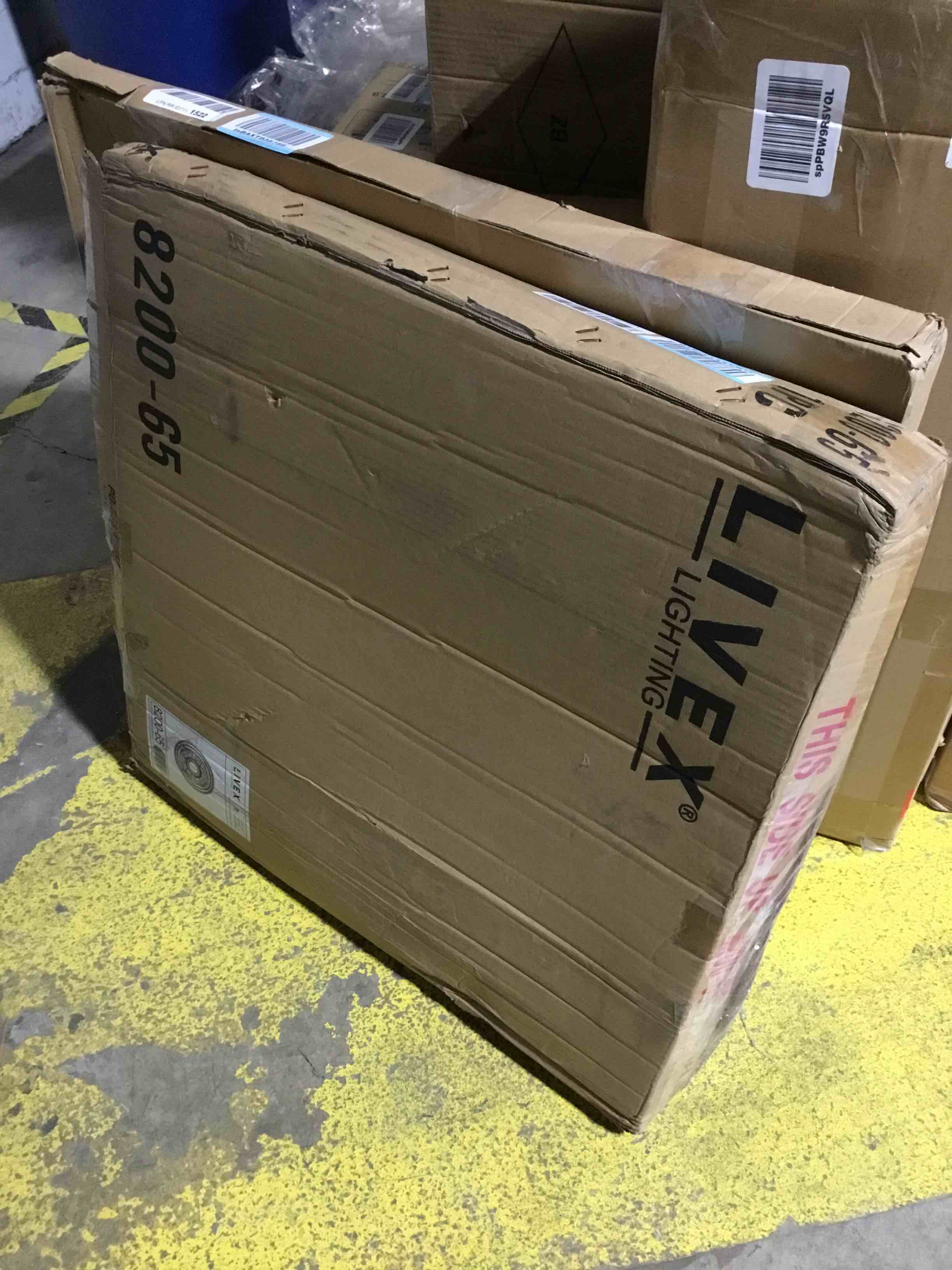 https://s3.amazonaws.com/lotting-images-prod/bidfta/ORG6102824_1710356551362.jpeg