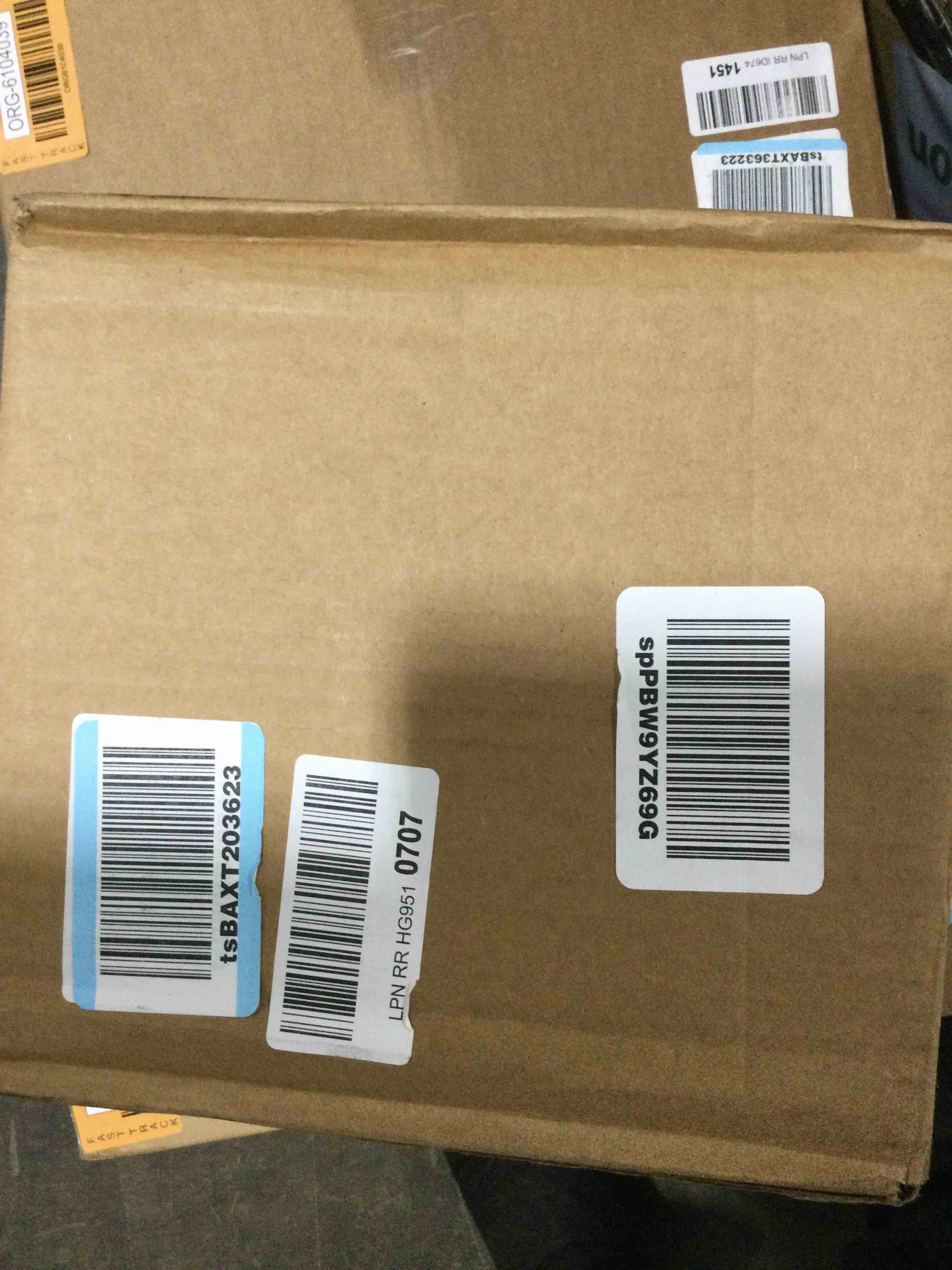 https://s3.amazonaws.com/lotting-images-prod/bidfta/ORG6104050_1710171262108.jpeg