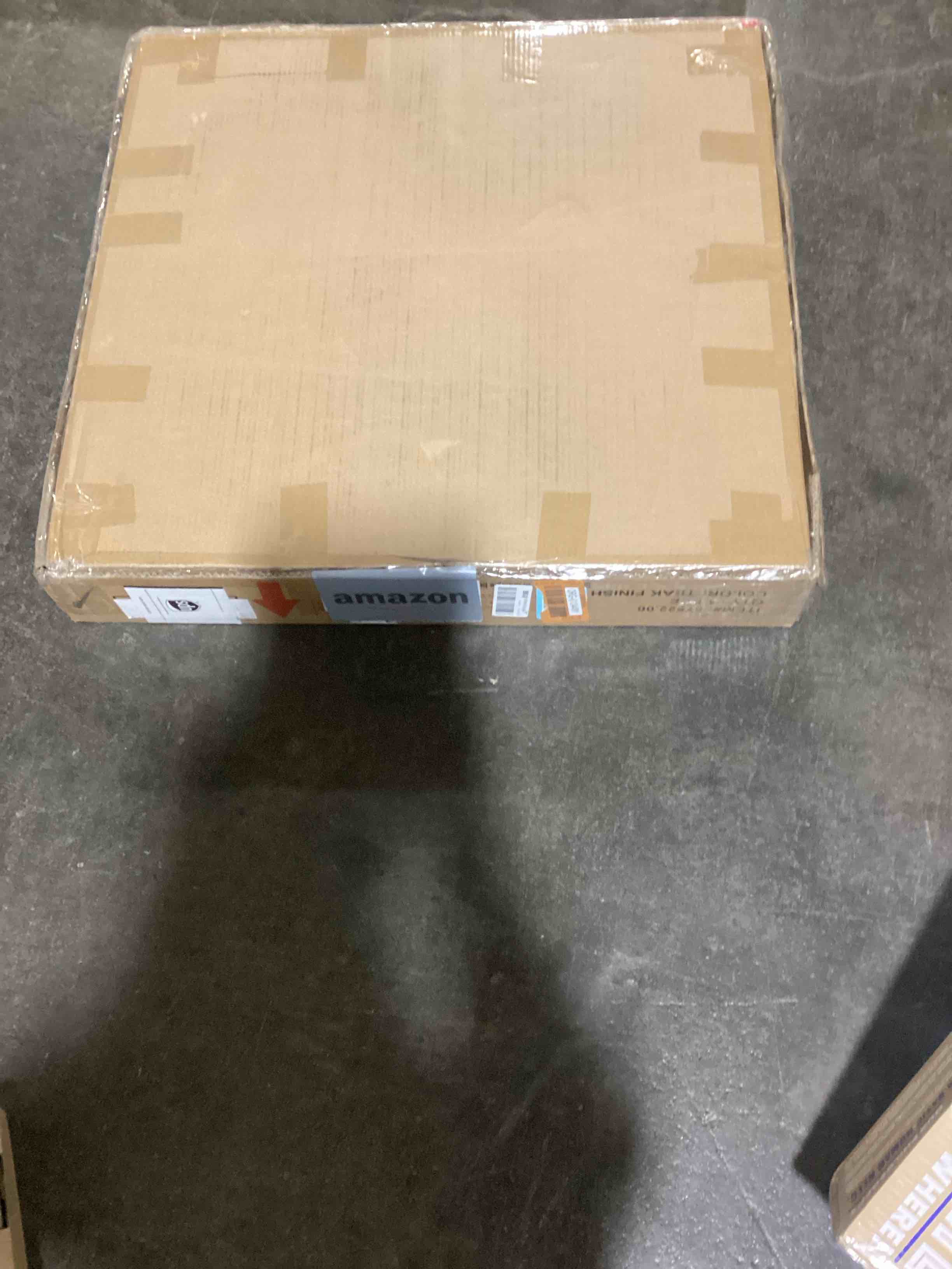 https://s3.amazonaws.com/lotting-images-prod/bidfta/ORG6104491_1711652472834.jpeg