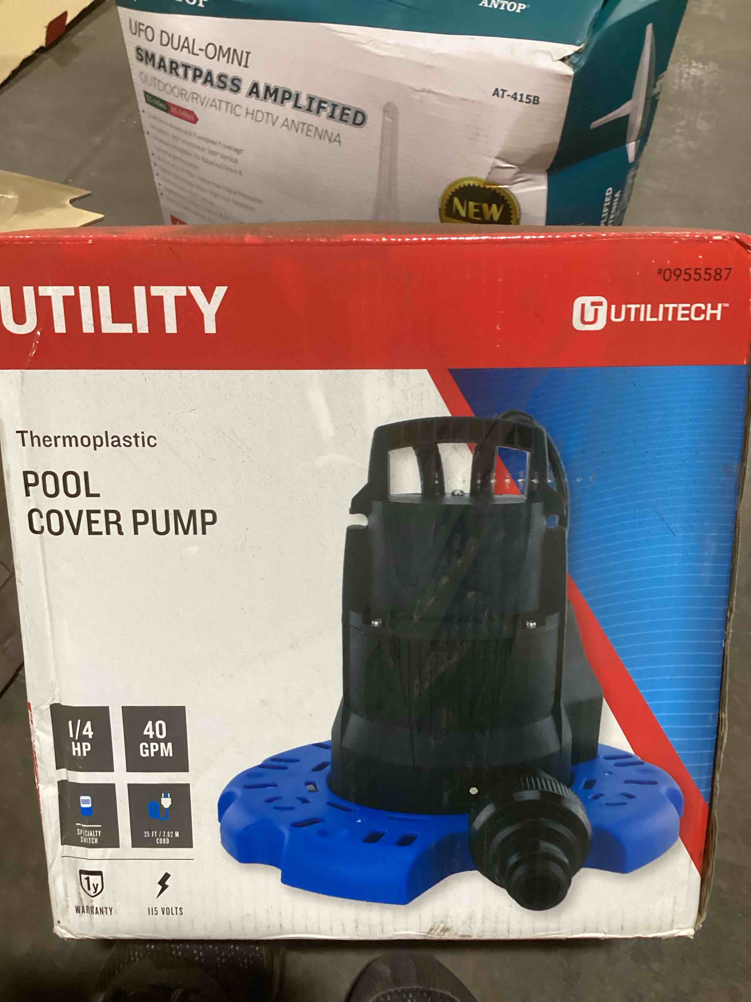 https://s3.amazonaws.com/lotting-images-prod/bidfta/ORG6104813_1712596680965.jpeg