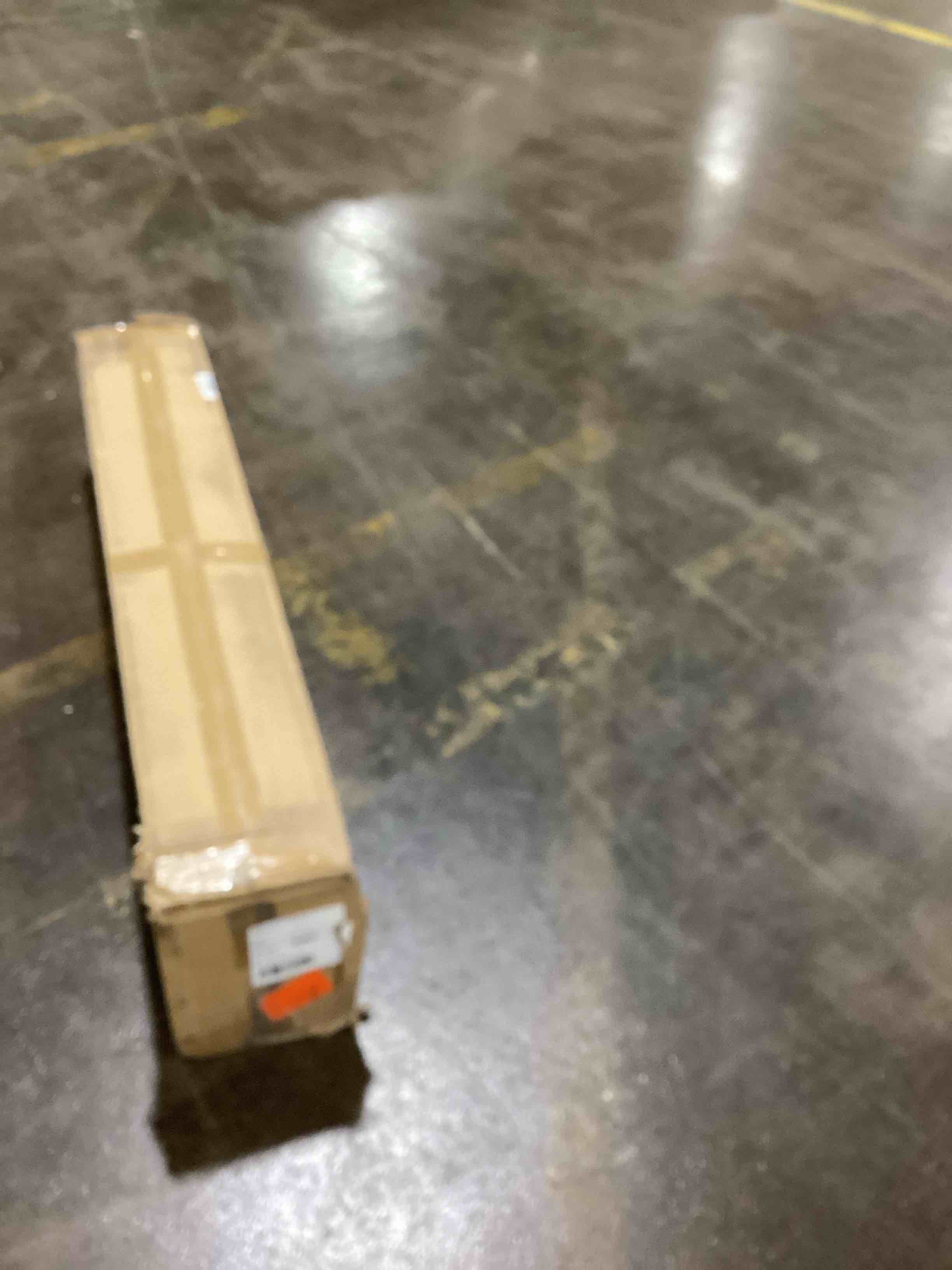 https://s3.amazonaws.com/lotting-images-prod/bidfta/ORG6105080_1713194803653.jpeg