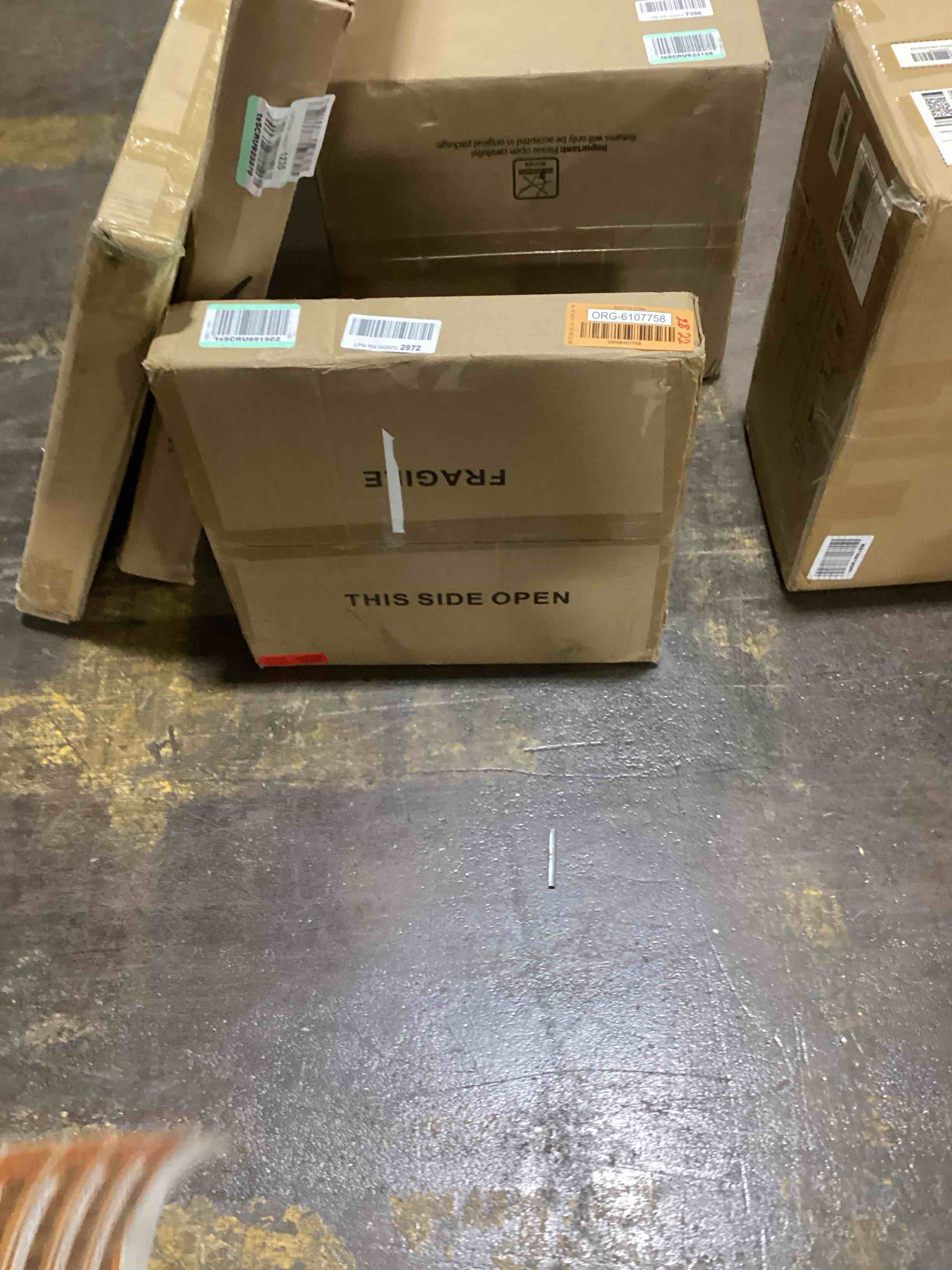 https://s3.amazonaws.com/lotting-images-prod/bidfta/ORG6107758_1712950813455.jpeg
