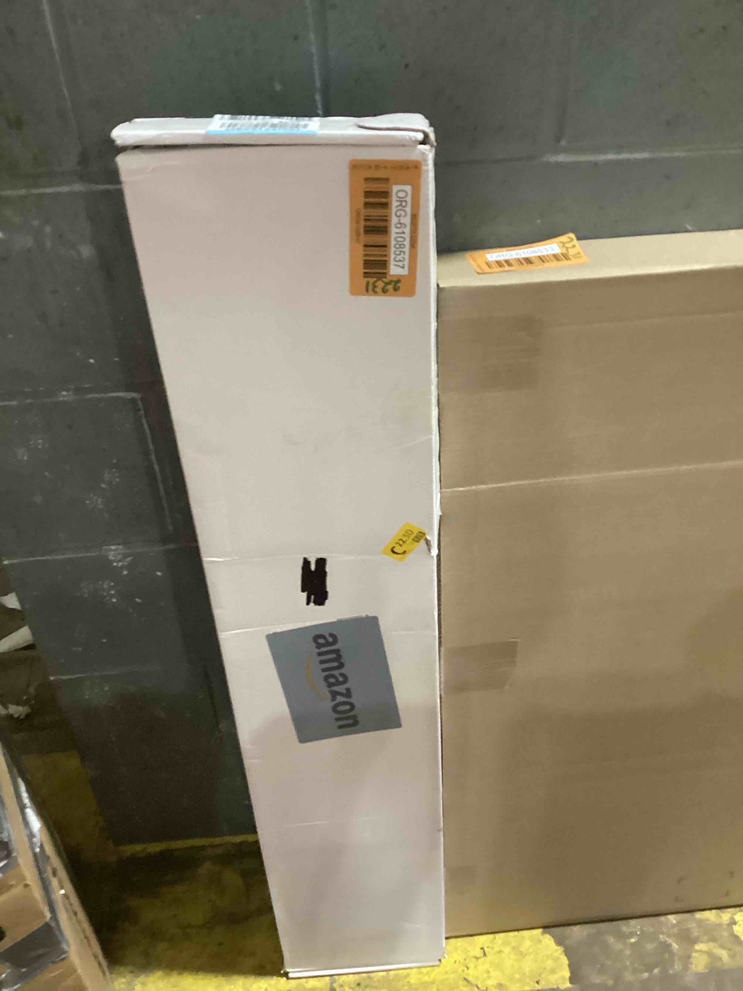https://s3.amazonaws.com/lotting-images-prod/bidfta/ORG6108537_1711051624649.jpeg