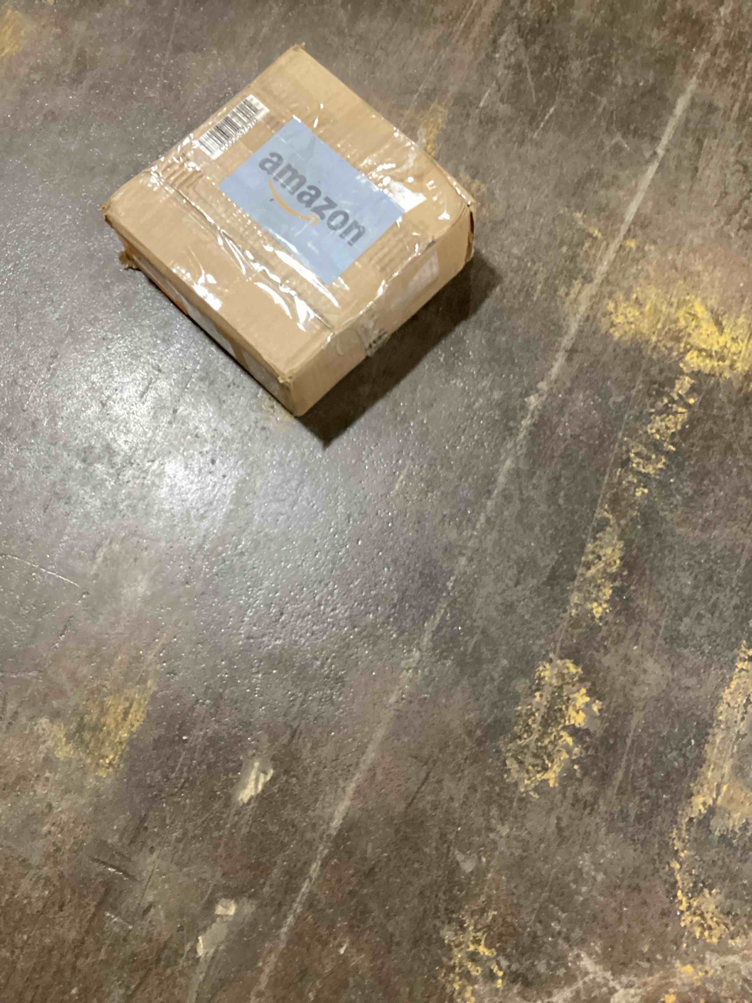 https://s3.amazonaws.com/lotting-images-prod/bidfta/ORG6108795_1712162925055.jpeg