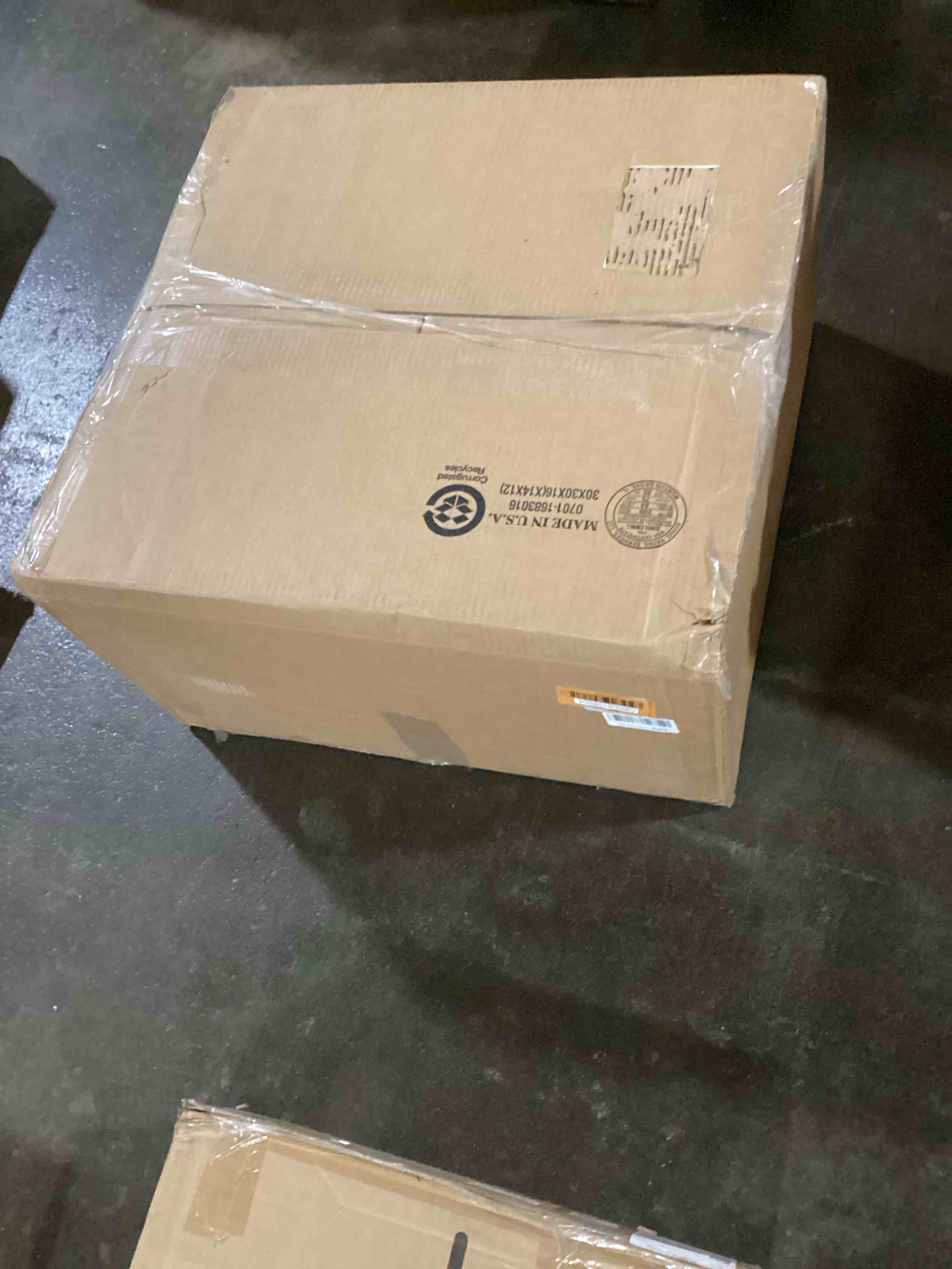 https://s3.amazonaws.com/lotting-images-prod/bidfta/ORG6108804_1712166961448.jpeg