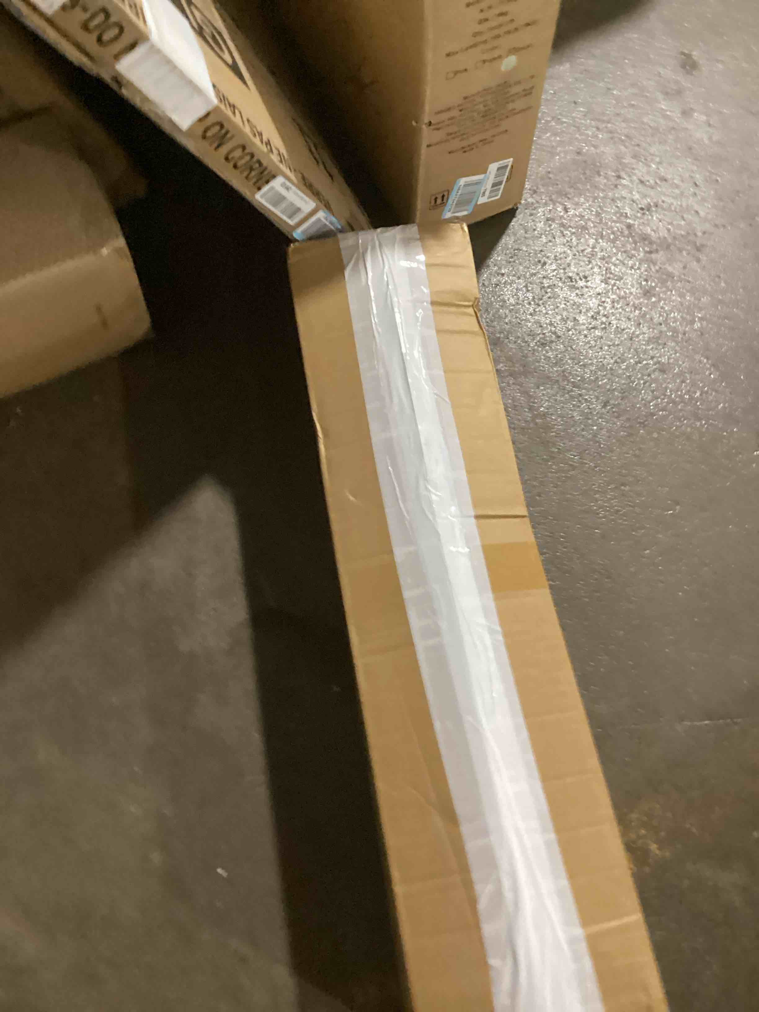 https://s3.amazonaws.com/lotting-images-prod/bidfta/ORG6108854_1712257444562.jpeg