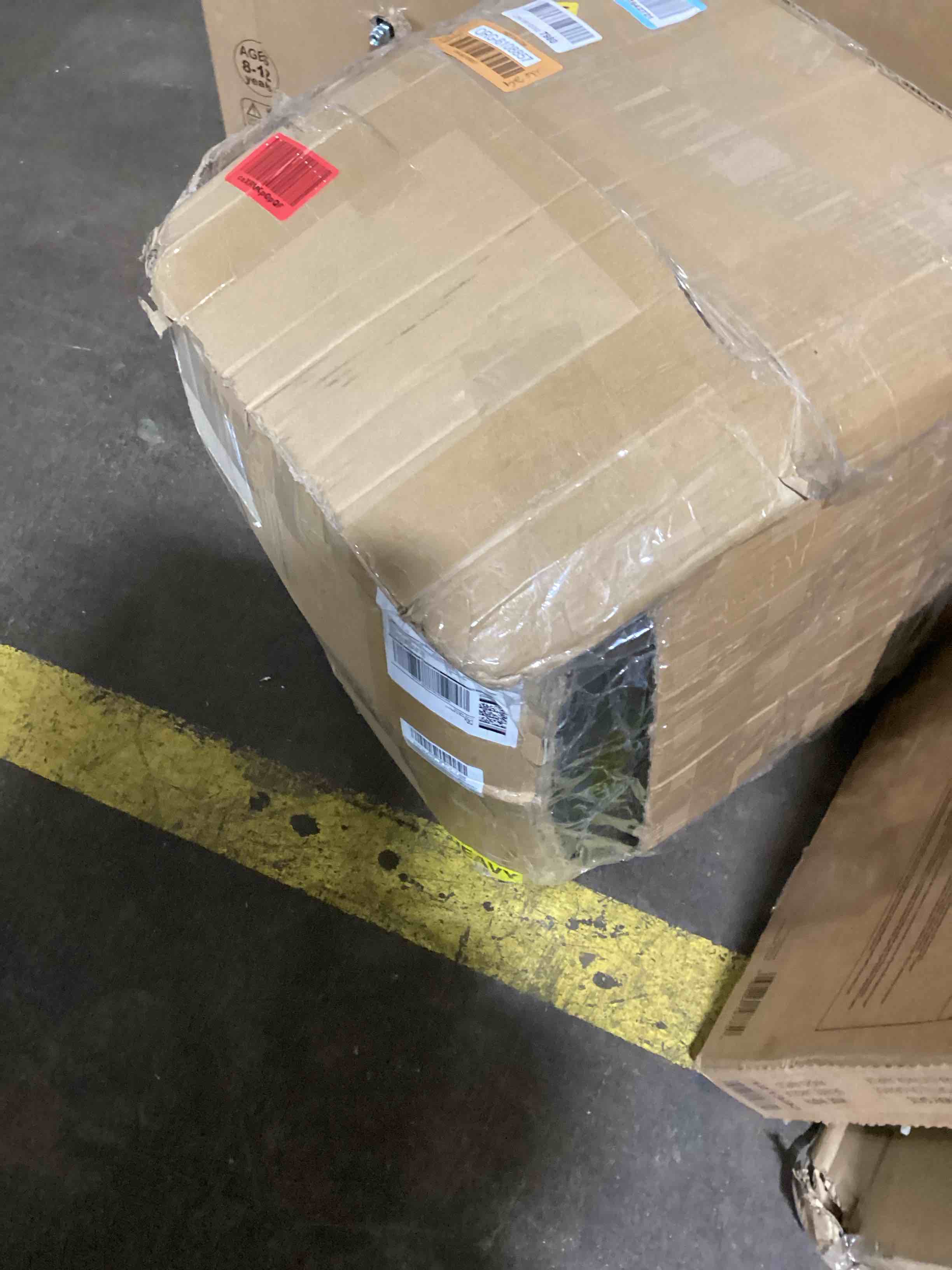 https://s3.amazonaws.com/lotting-images-prod/bidfta/ORG6108857_1712257594546.jpeg