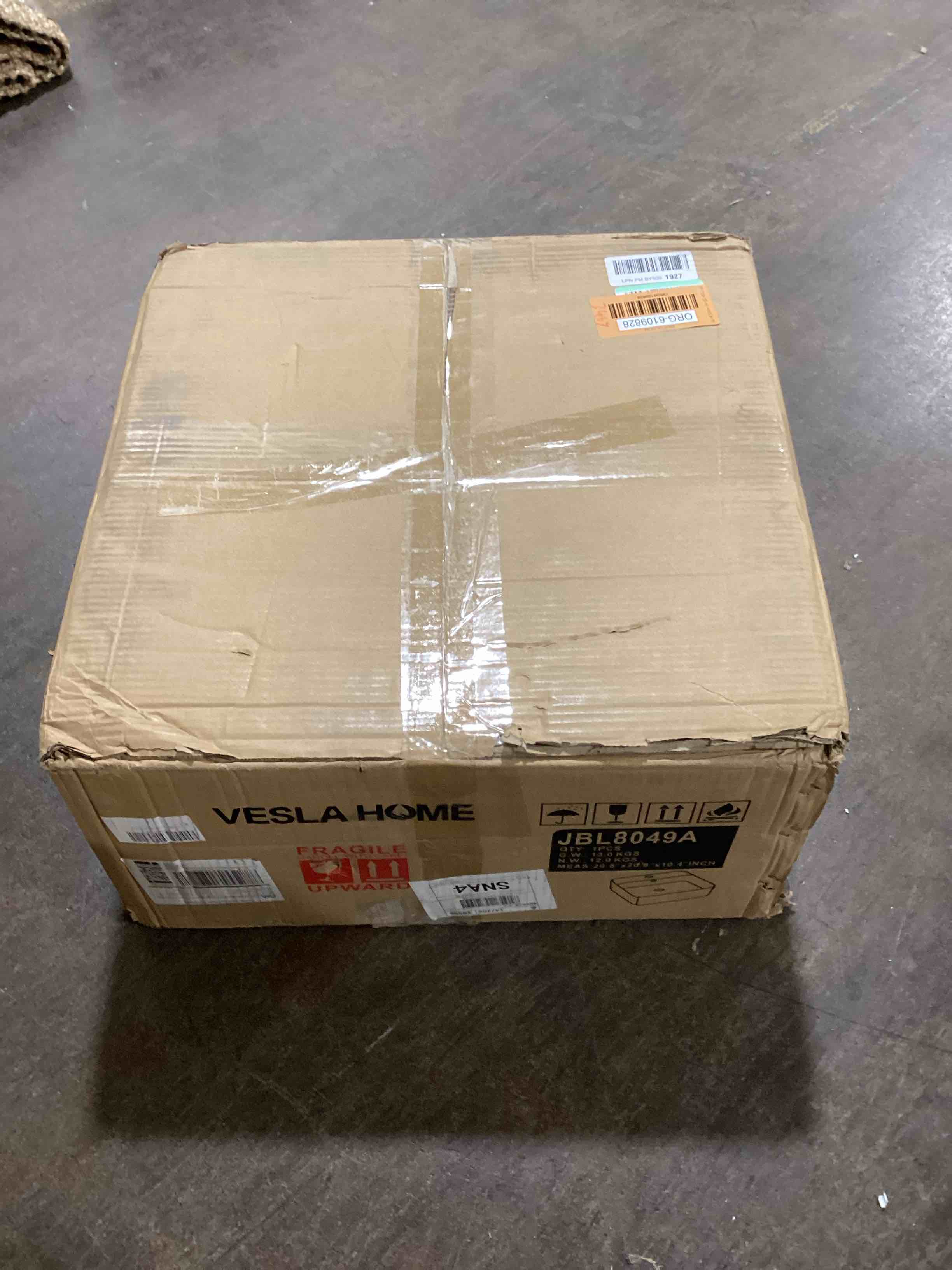https://s3.amazonaws.com/lotting-images-prod/bidfta/ORG6109828_1714744347481.jpeg
