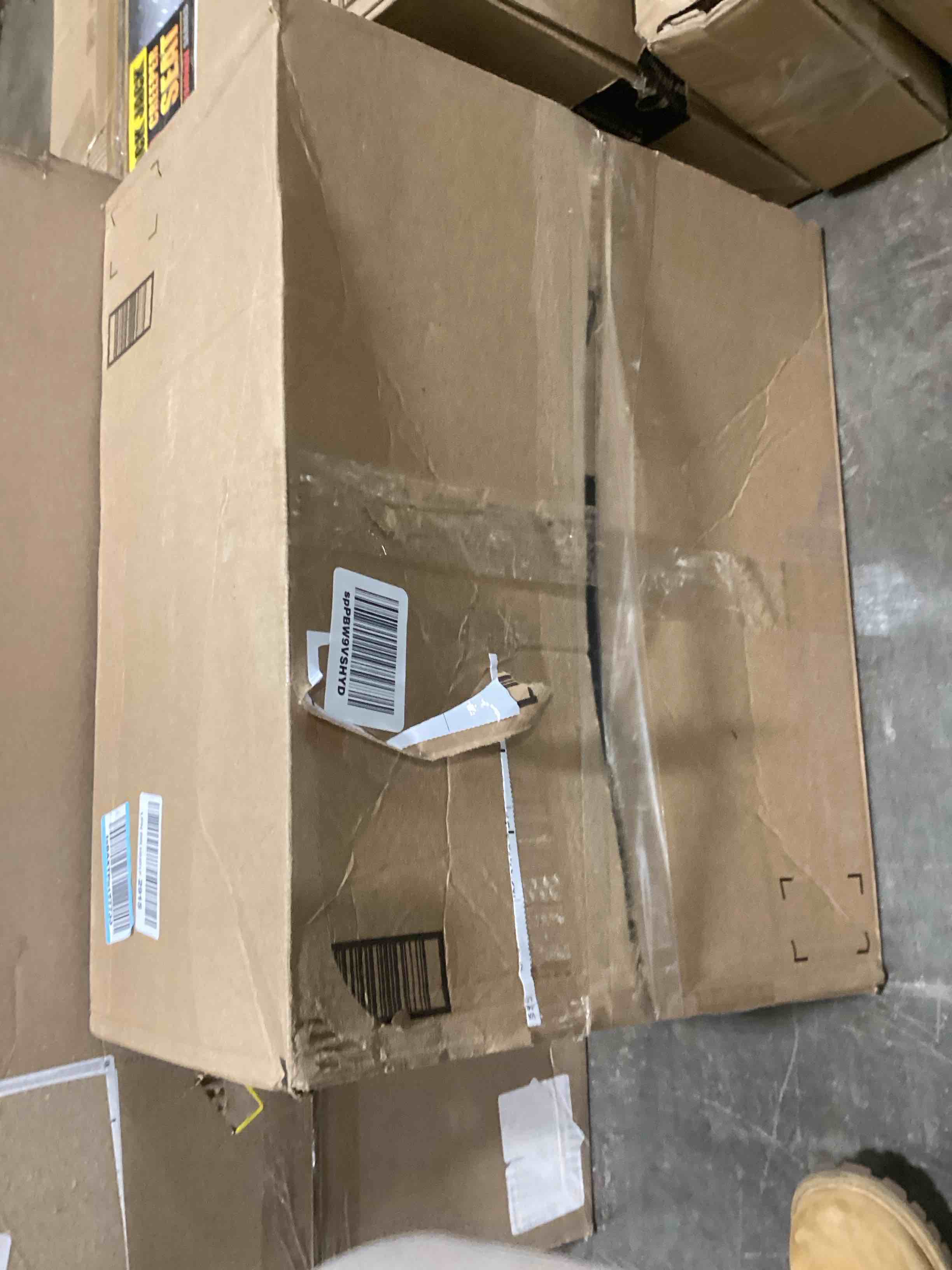 https://s3.amazonaws.com/lotting-images-prod/bidfta/ORG6112204_1711373490580.jpeg