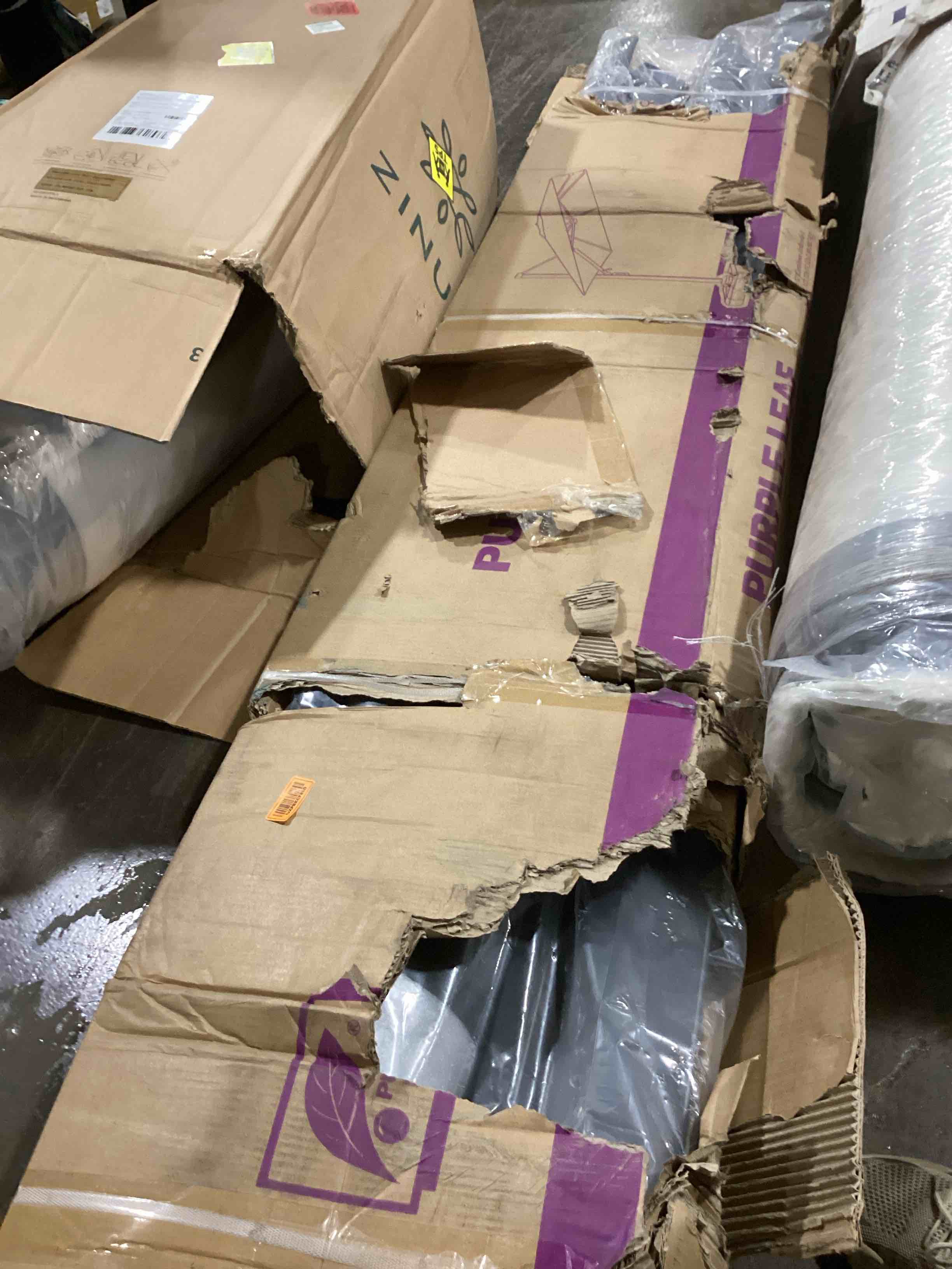 https://s3.amazonaws.com/lotting-images-prod/bidfta/ORG6112557_1713363778770.jpeg