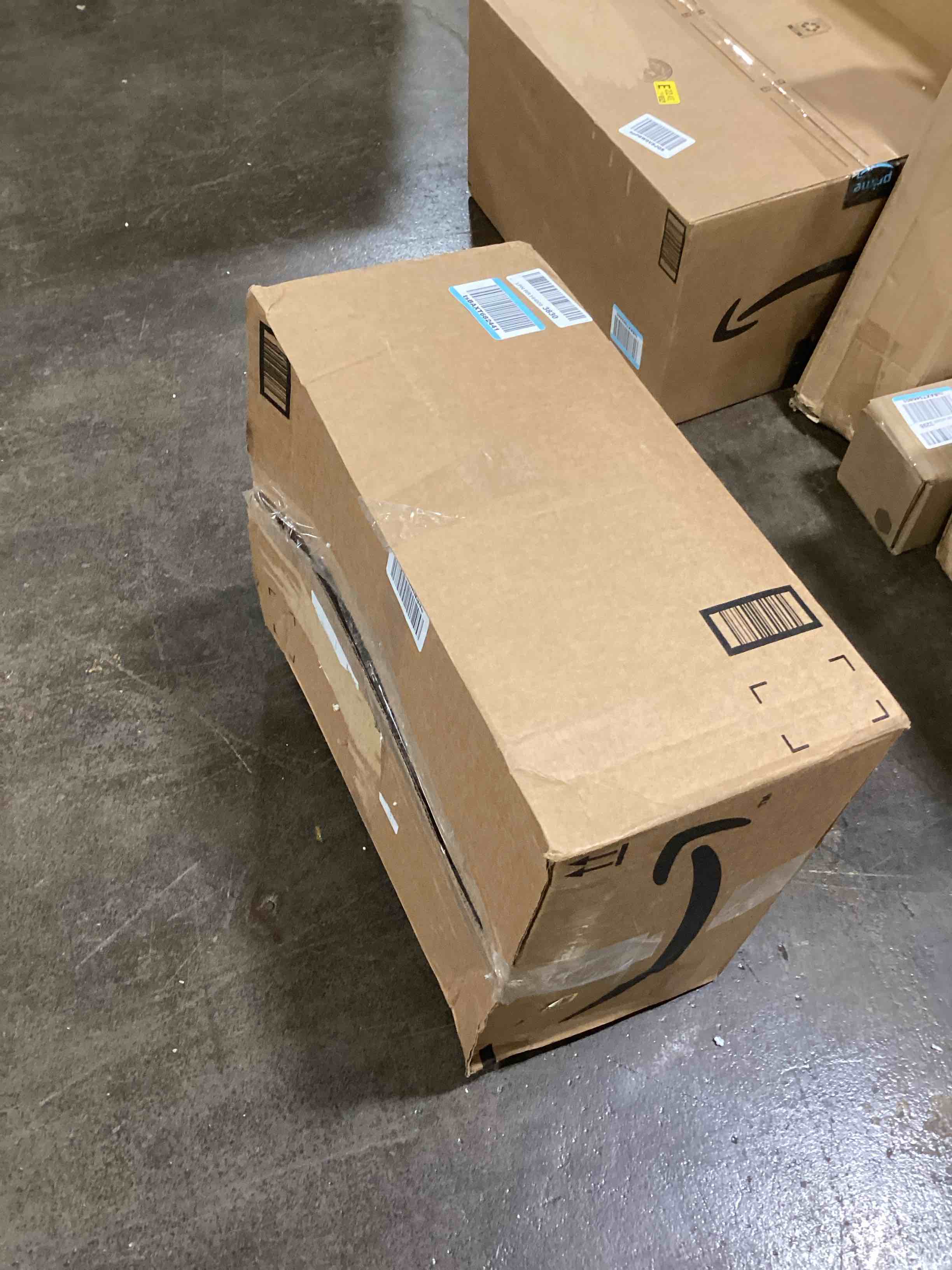 https://s3.amazonaws.com/lotting-images-prod/bidfta/ORG6113619_1710877315561.jpeg