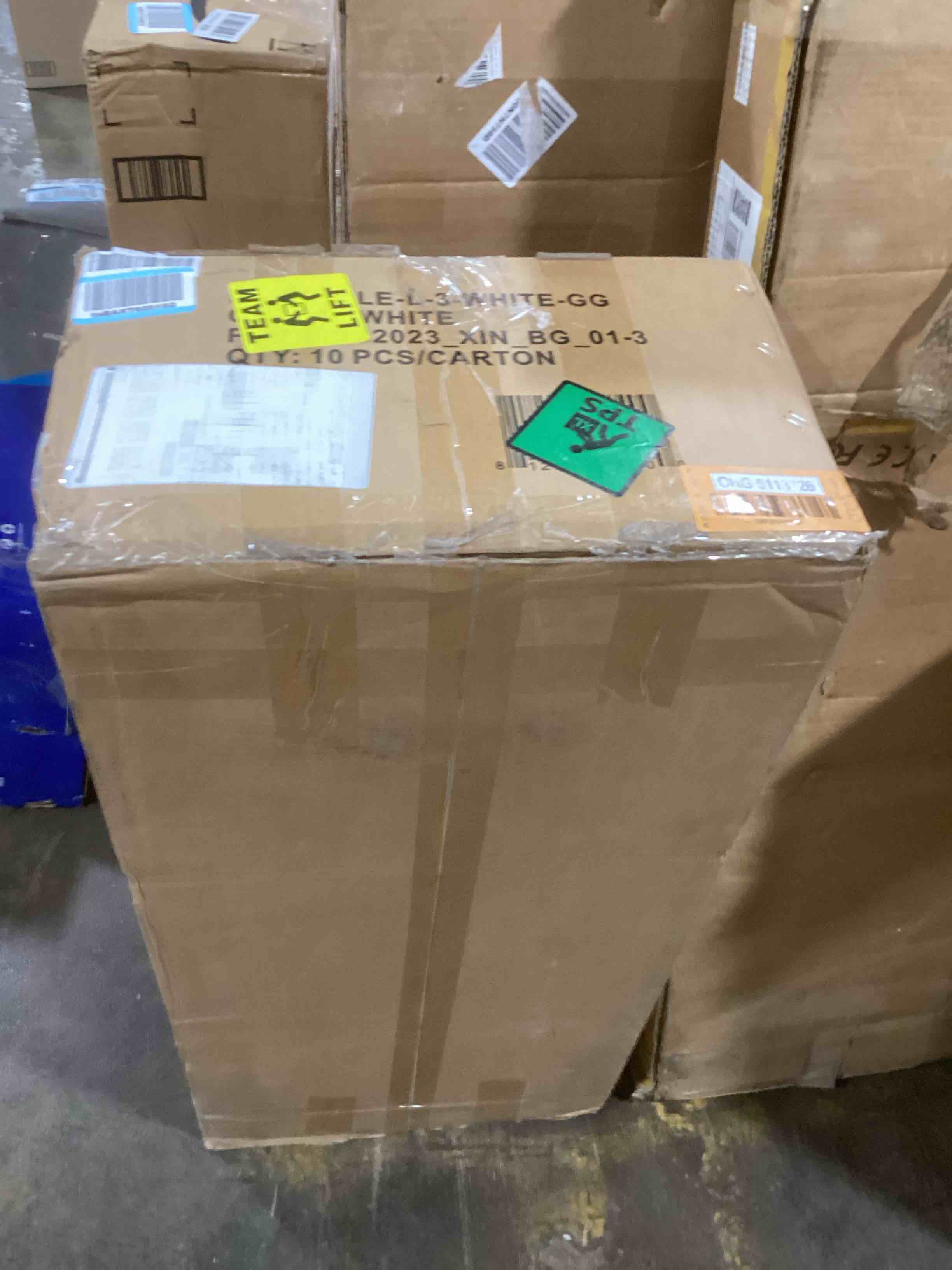 https://s3.amazonaws.com/lotting-images-prod/bidfta/ORG6113726_1711463659793.jpeg