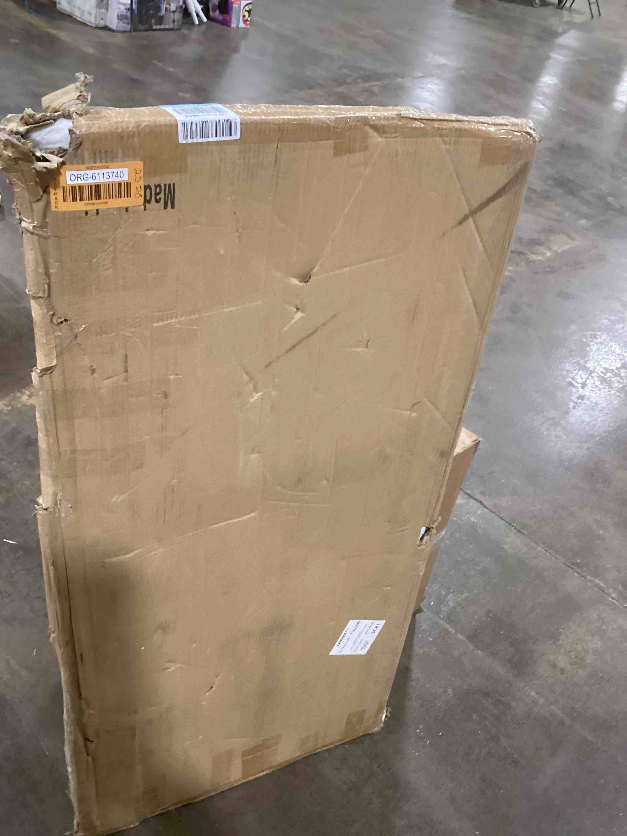 https://s3.amazonaws.com/lotting-images-prod/bidfta/ORG6113740_1711464351549.jpeg