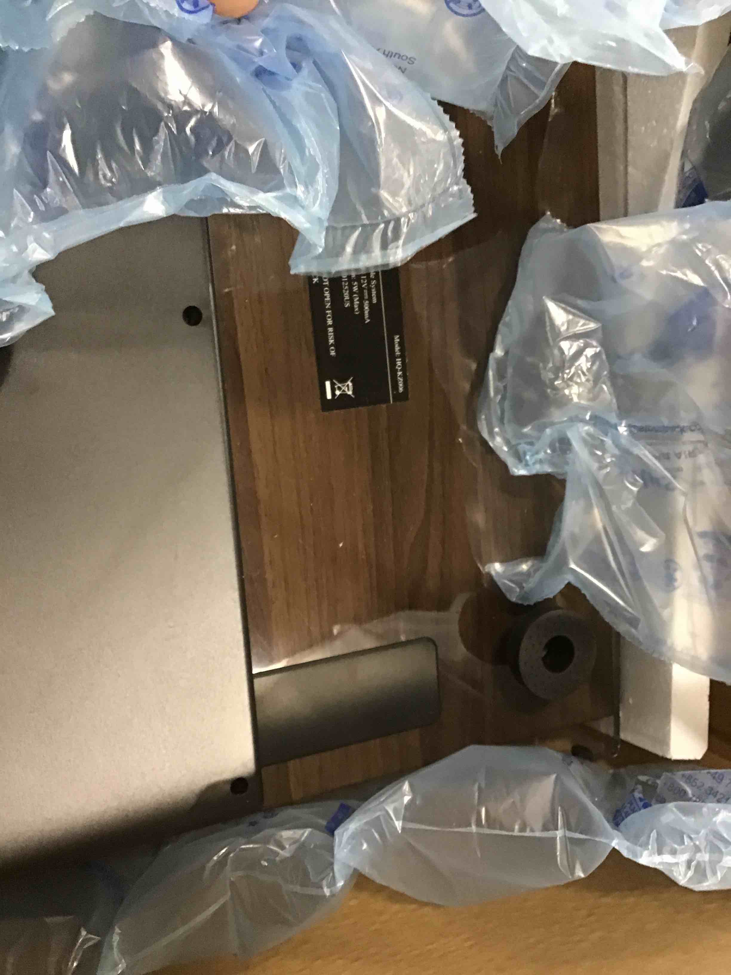 https://s3.amazonaws.com/lotting-images-prod/bidfta/ORG6128013_1707767651795.jpeg