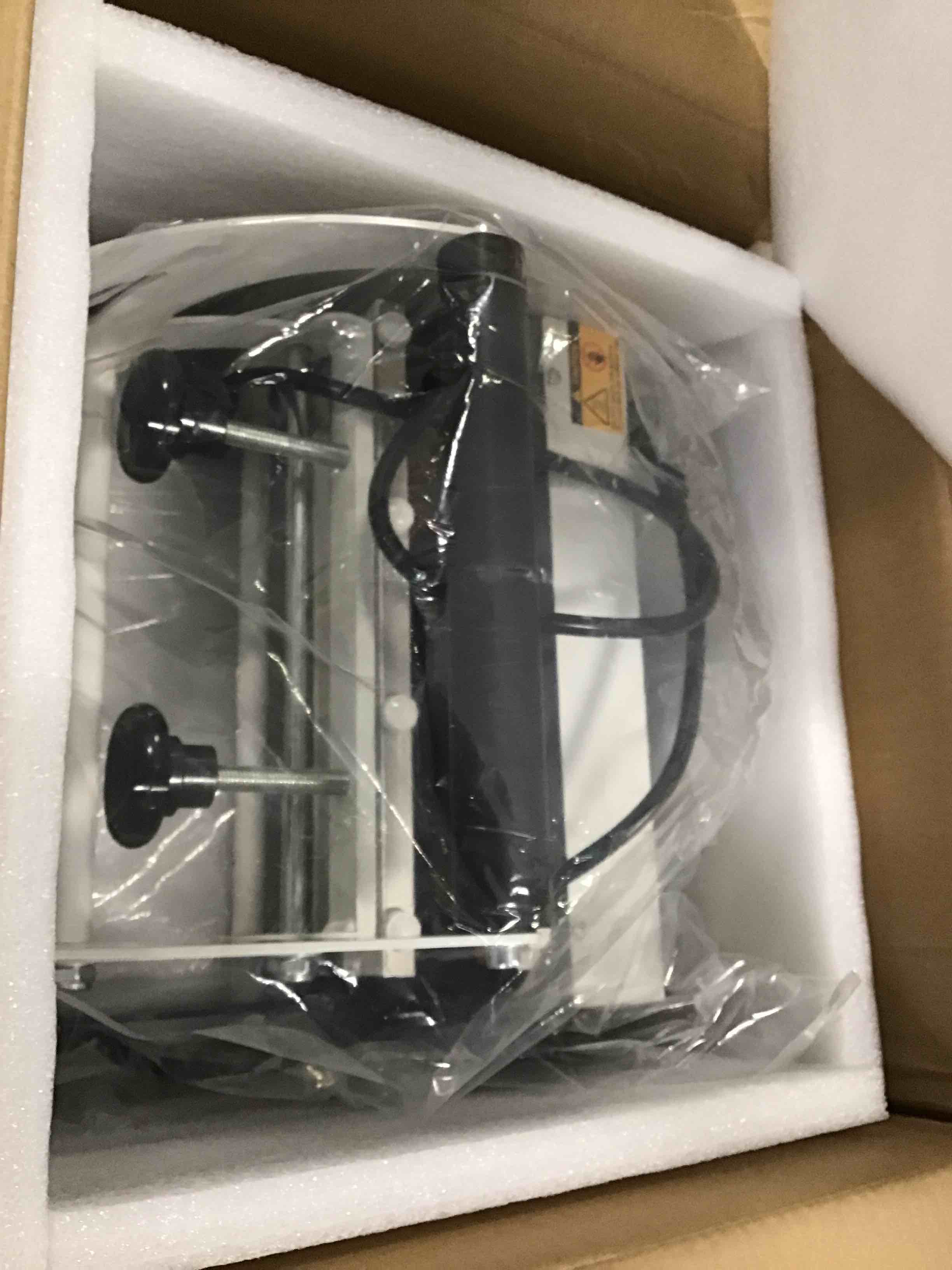 https://s3.amazonaws.com/lotting-images-prod/bidfta/ORG6128878_1707935839781.jpeg