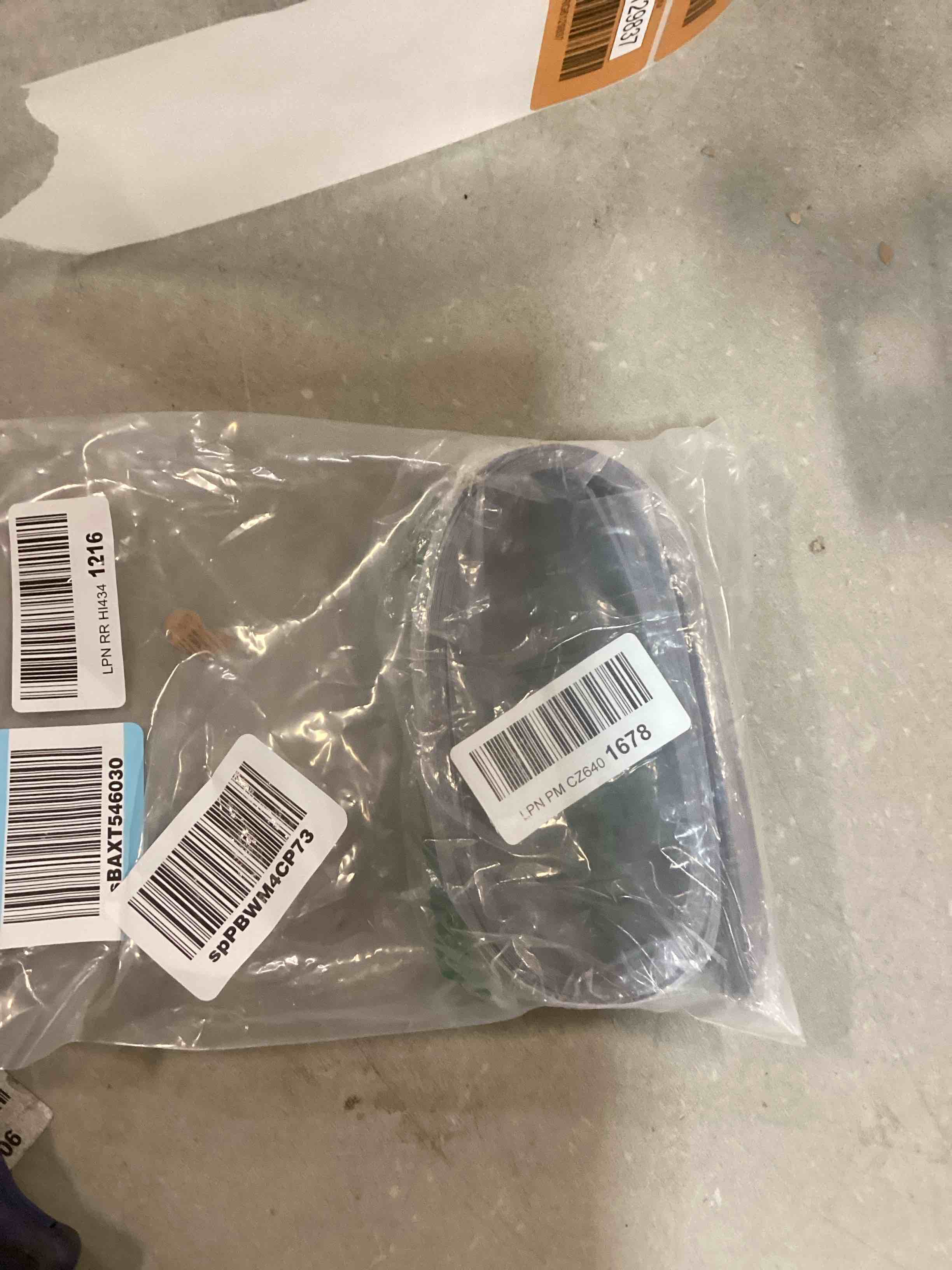 https://s3.amazonaws.com/lotting-images-prod/bidfta/ORG6129837_1707855552713.jpeg