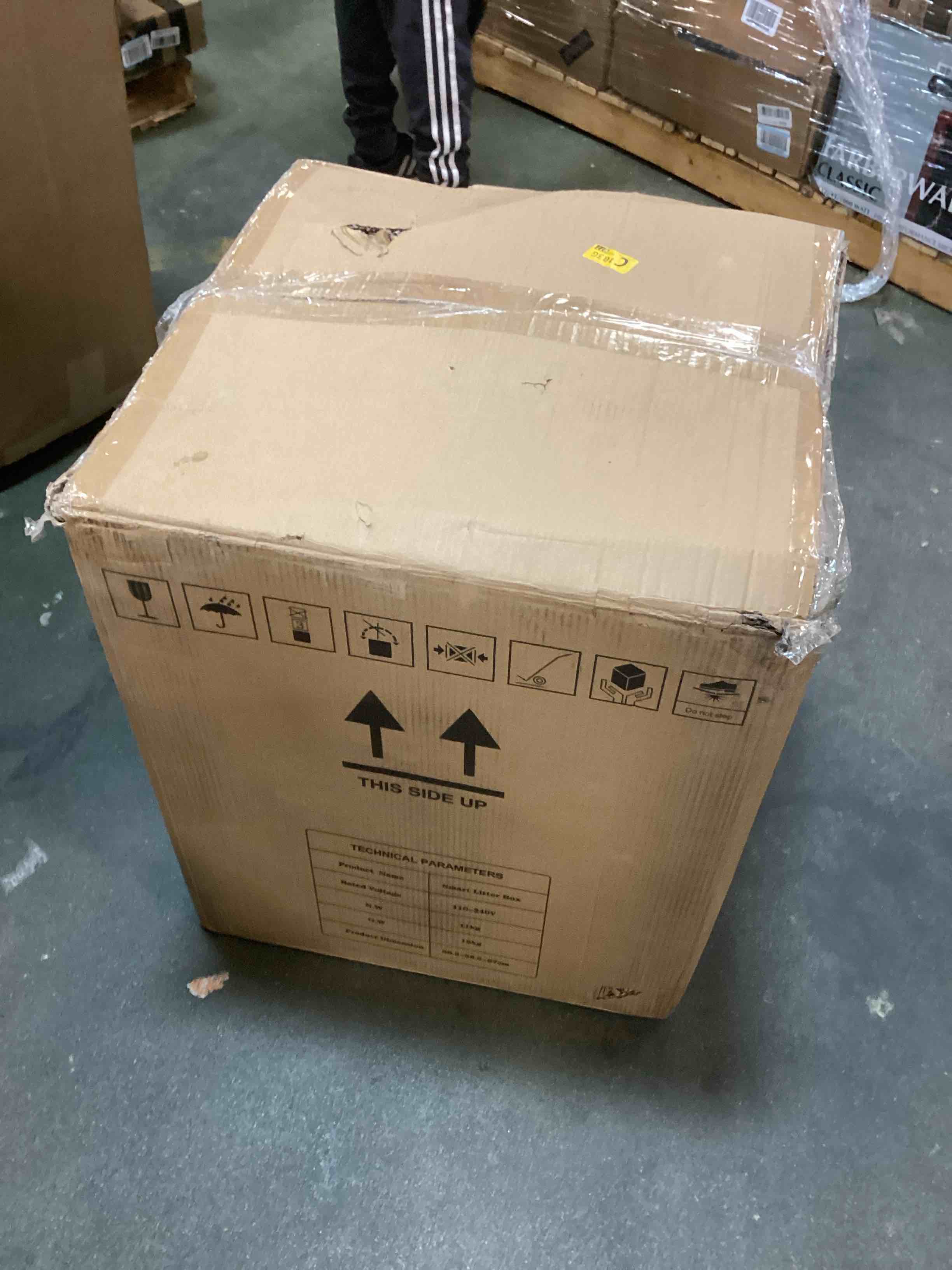 https://s3.amazonaws.com/lotting-images-prod/bidfta/ORG6129969_1707925166345.jpeg