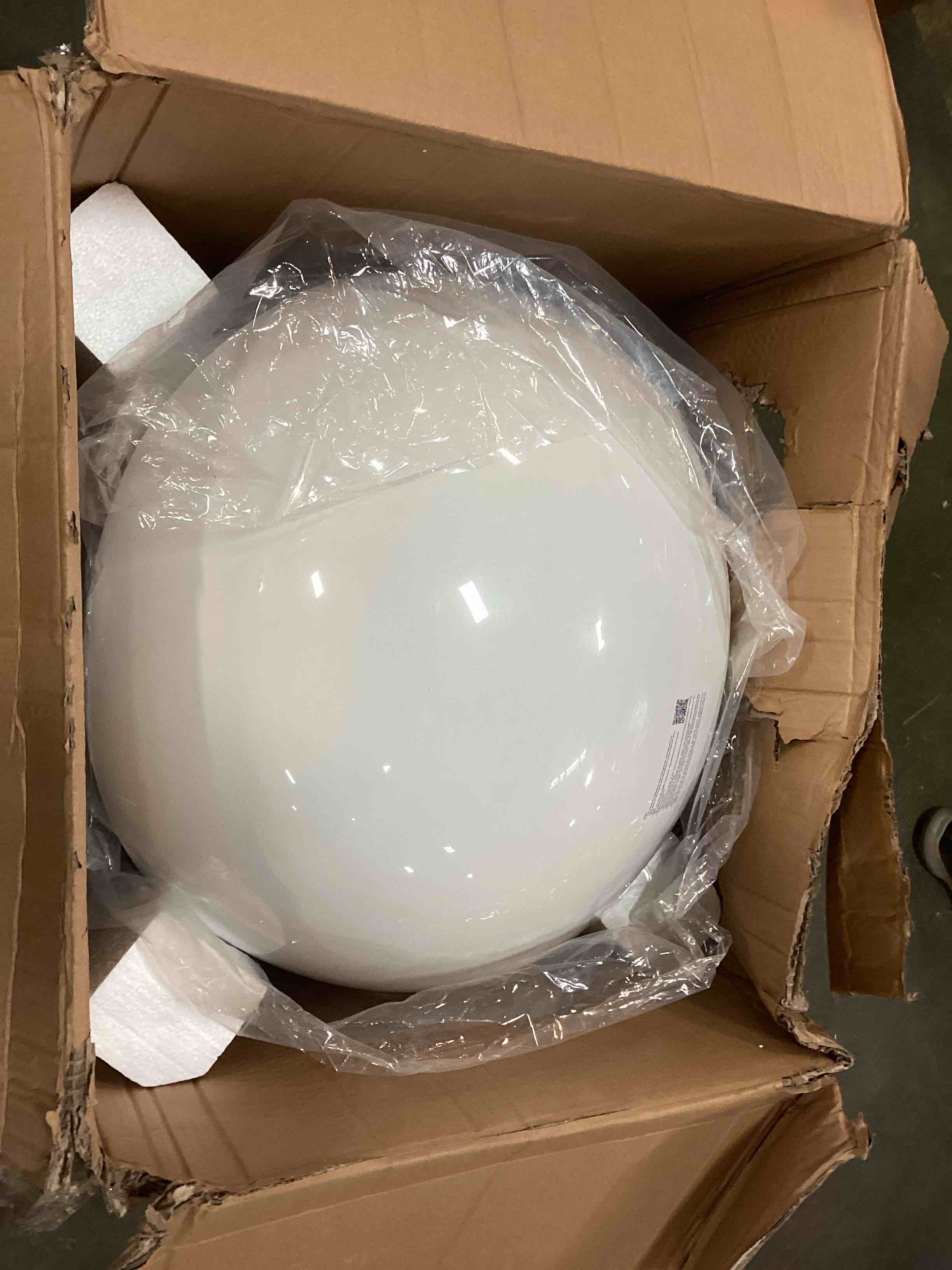 https://s3.amazonaws.com/lotting-images-prod/bidfta/ORG6129969_1707925186587.jpeg