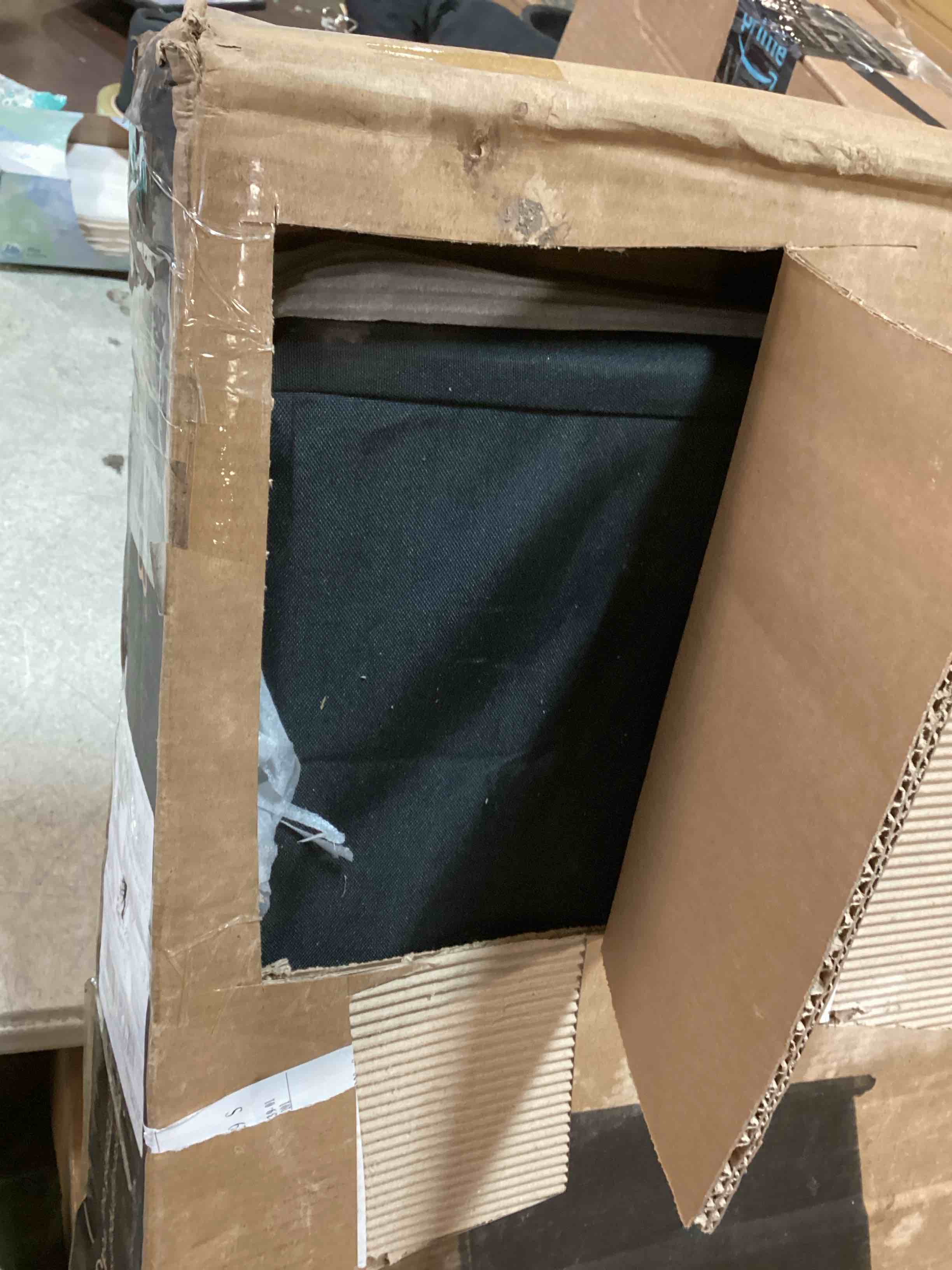 https://s3.amazonaws.com/lotting-images-prod/bidfta/ORG6130098_1707943006129.jpeg