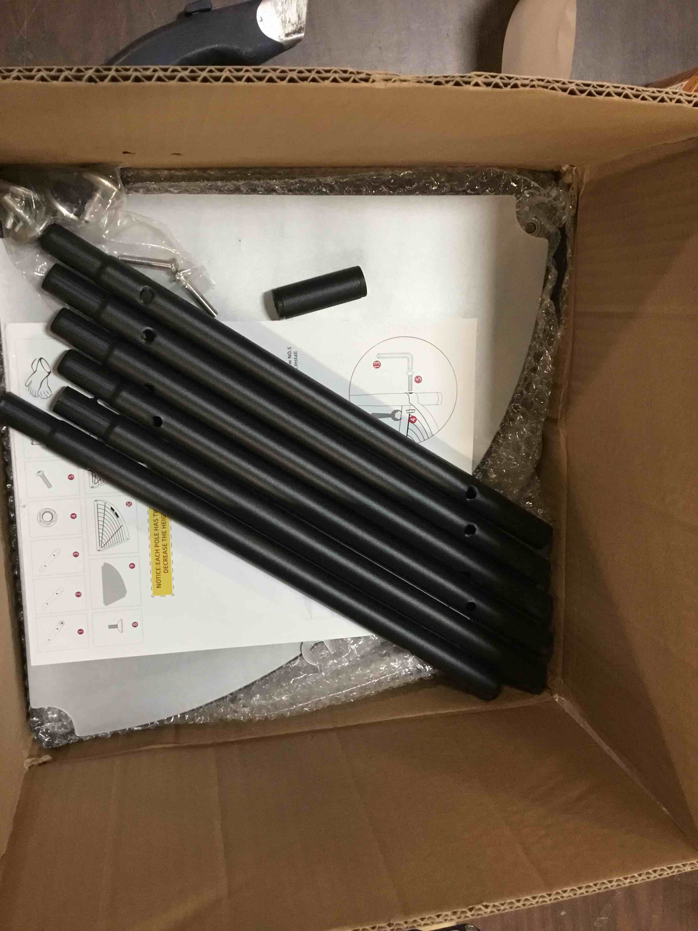 https://s3.amazonaws.com/lotting-images-prod/bidfta/ORG6130149_1708003535106.jpeg