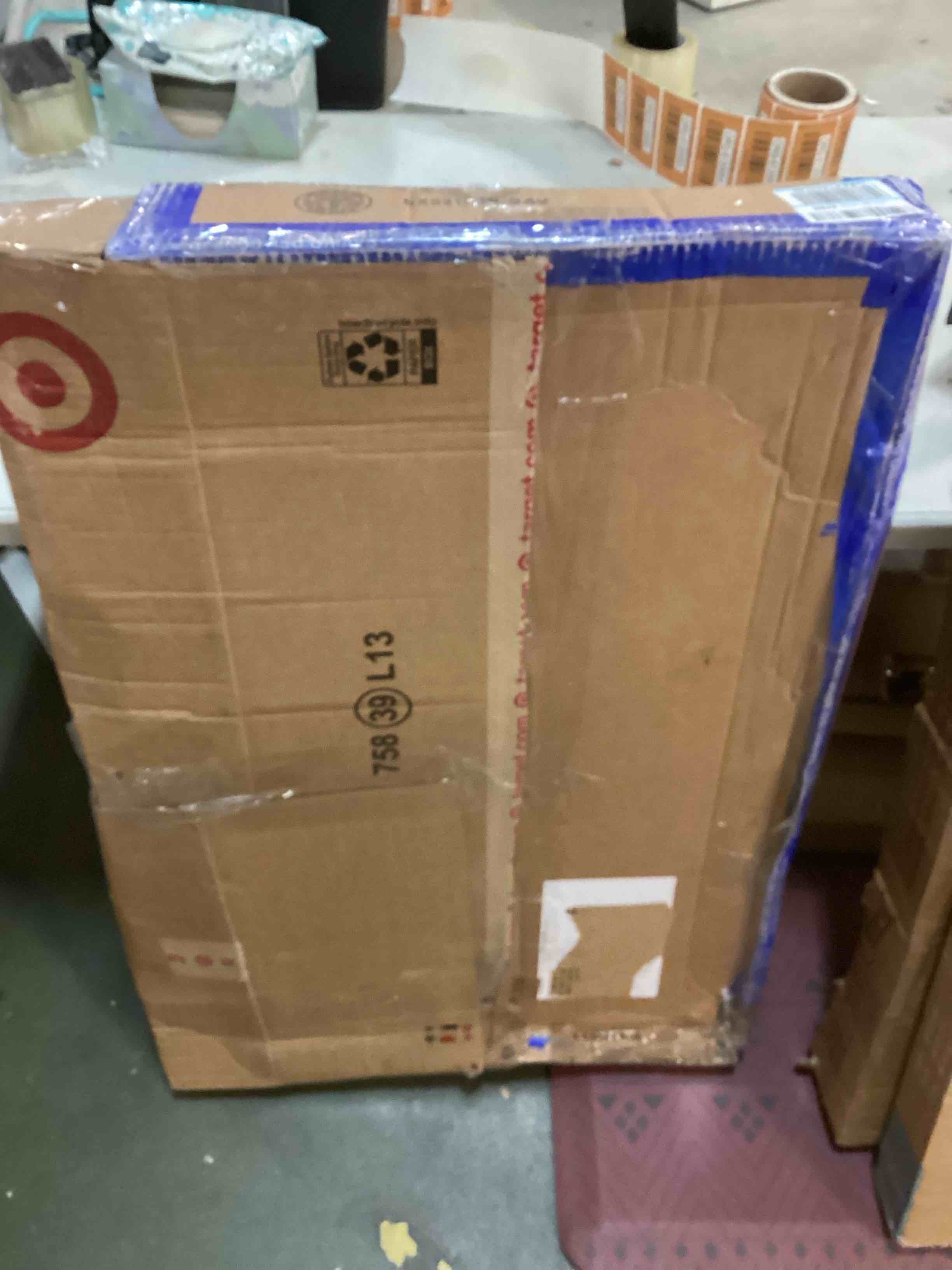 https://s3.amazonaws.com/lotting-images-prod/bidfta/ORG6130661_1708193993239.jpeg