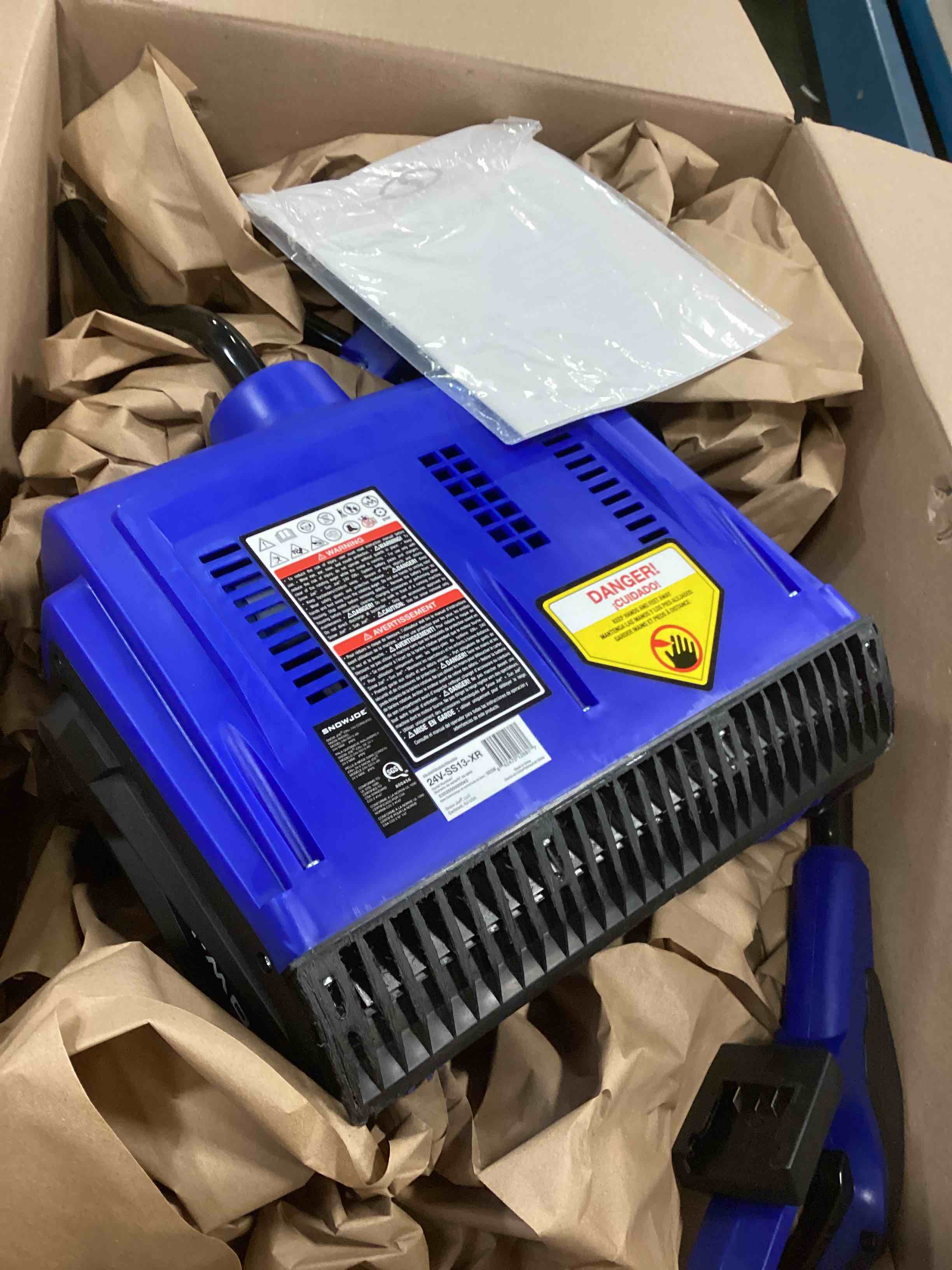 https://s3.amazonaws.com/lotting-images-prod/bidfta/ORG6130831_1709324482308.jpeg